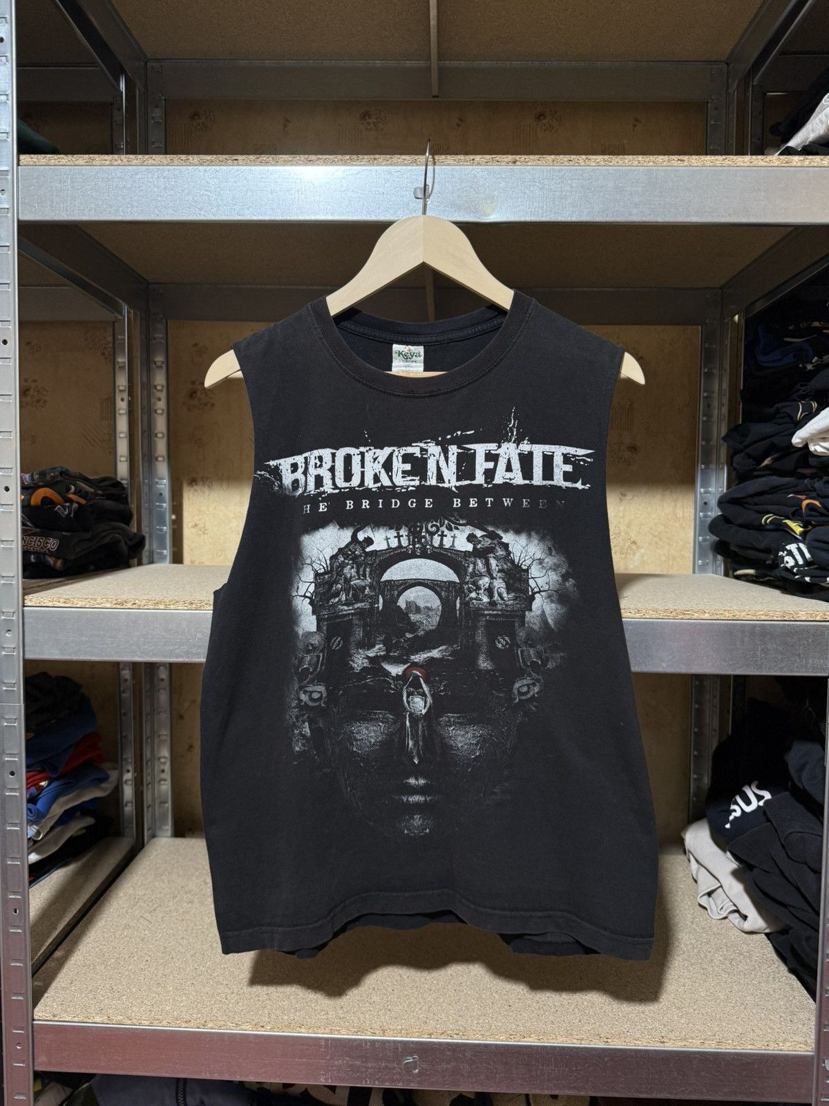 Band Tees × Vintage Vintage 2015 Broken Fate The Bridge Between Tshirt Sleevless Size US S / EU 44-46 / 1 - 1 Thumbnail