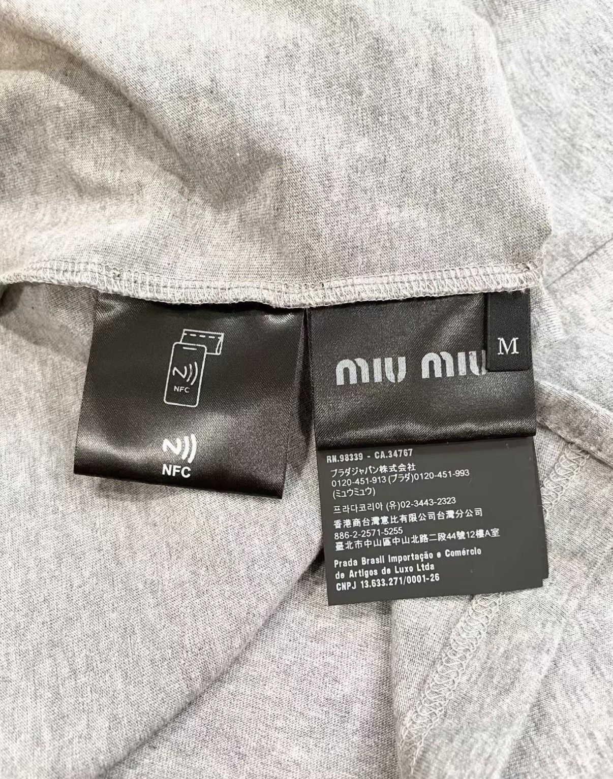 Miu Miu Miu Miu New Grey Long Sleeve Polo Shirt J33 Size M / US 6-8 / IT 42-44 - 6 Thumbnail