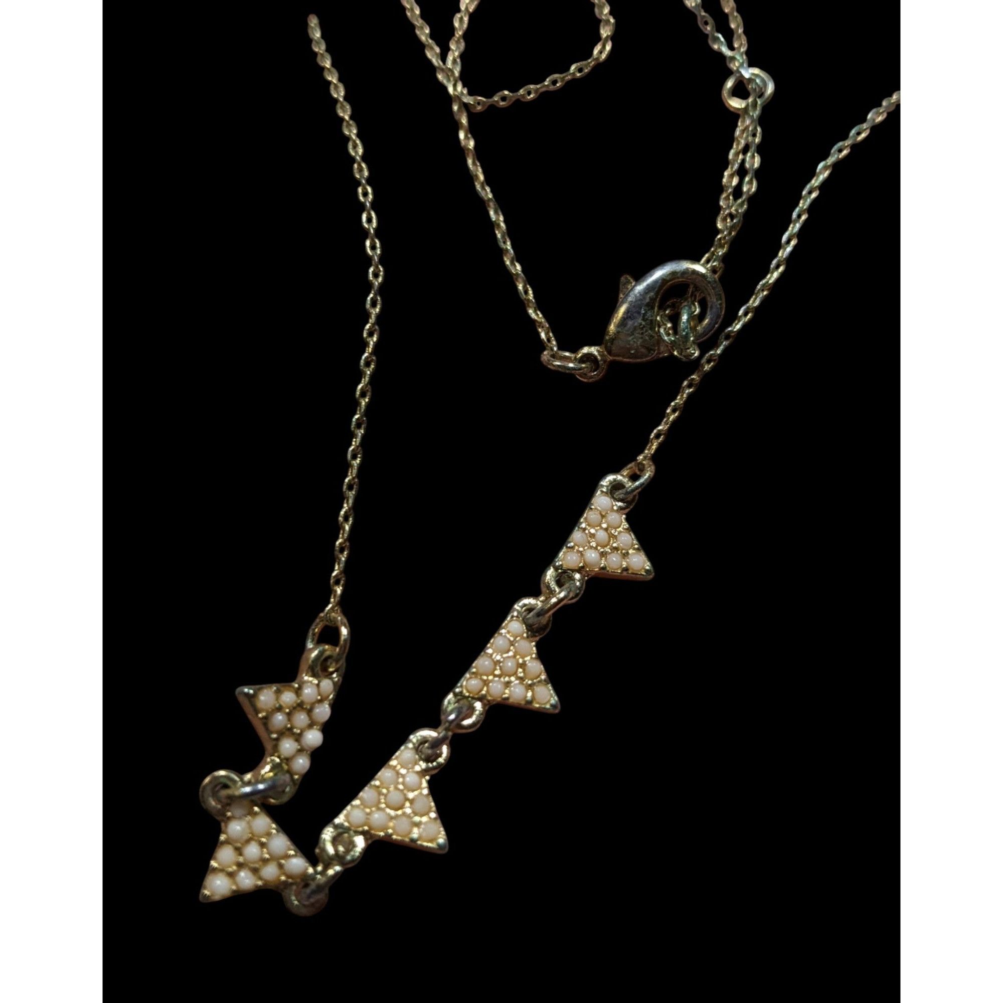 Other Dainty Five Triangle Pendant Necklace With Cream Beaded Acce Size ONE SIZE - 3 Thumbnail