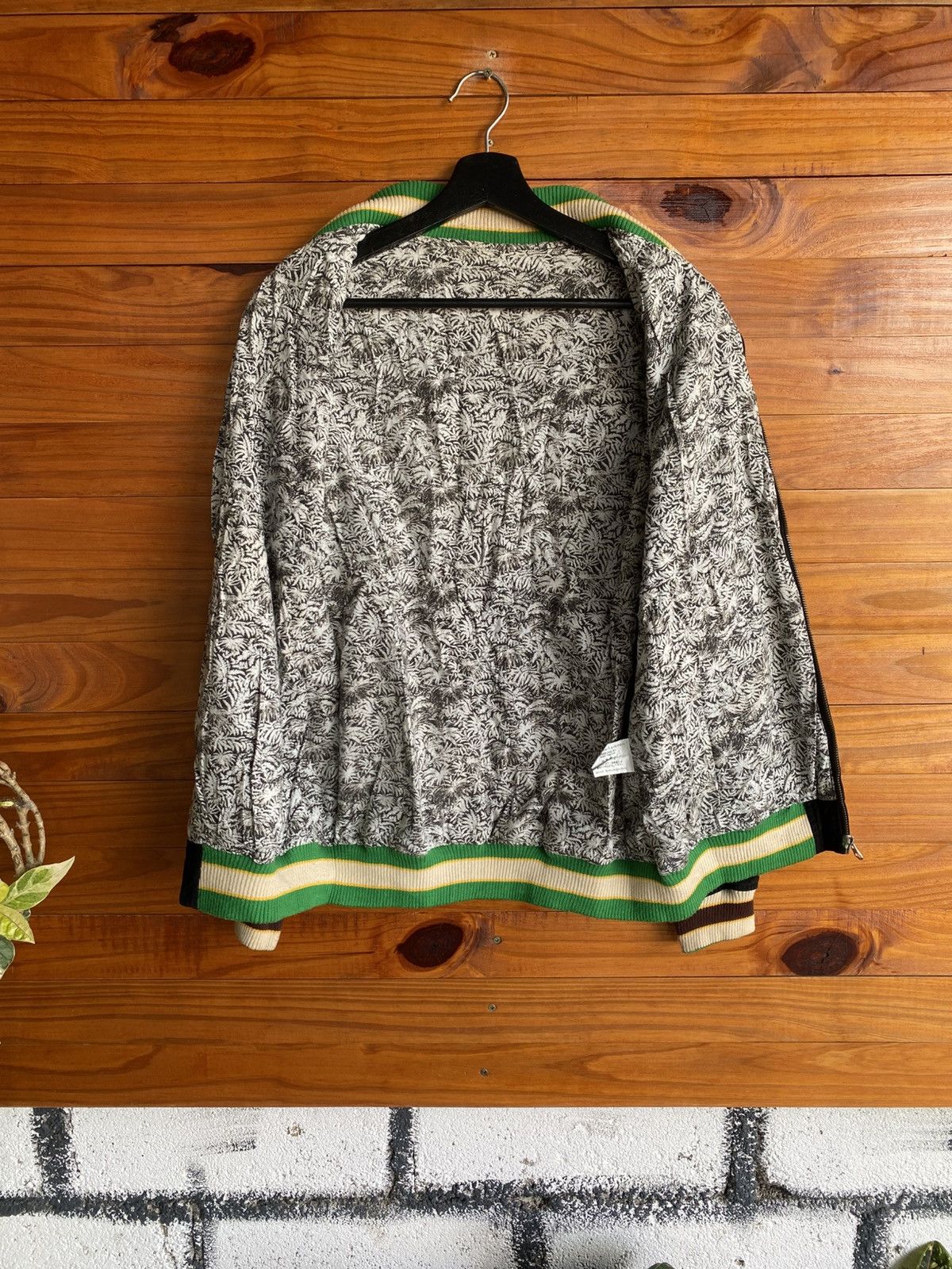 Japanese Brand Vintage Tiger Embroidered Sukajan Souvenir Jacket – Black Size US M / EU 48-50 / 2 - 11 Thumbnail