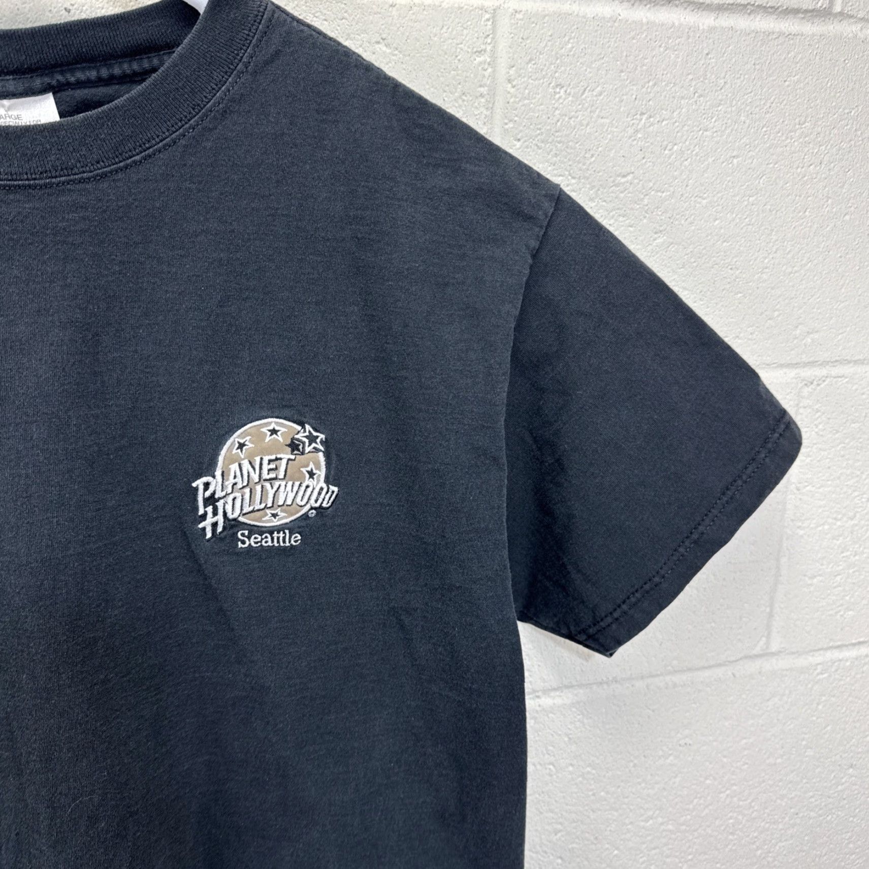 Planet Hollywood VINTAGE Planet Hollywood Seattle T-Shirt Embroidered Black Large 1991 USA Size US L / EU 52-54 / 3 - 6 Thumbnail