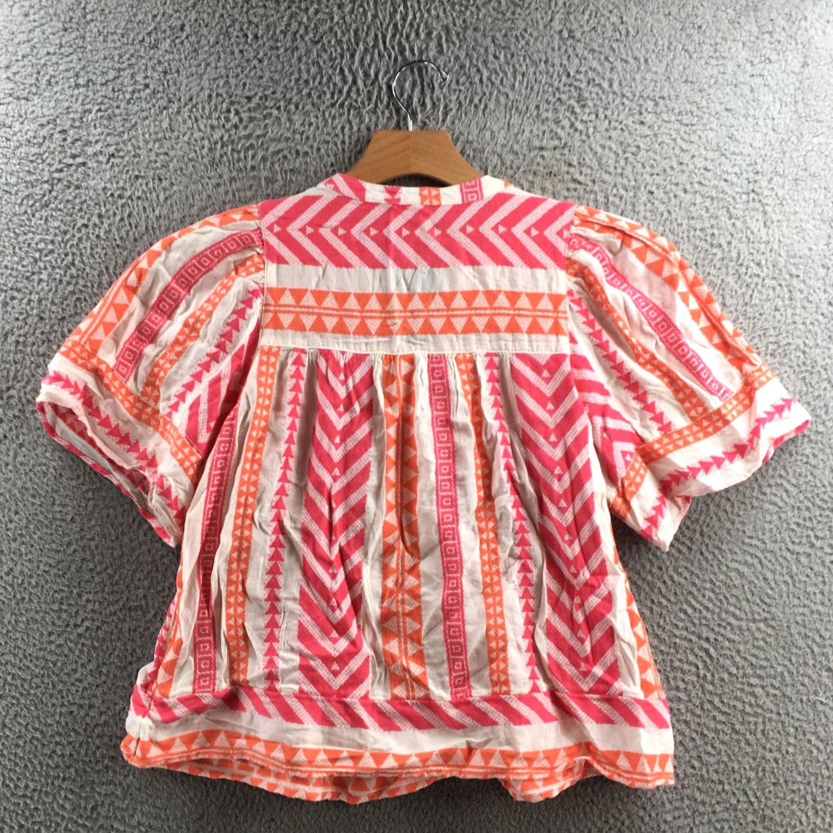 Old Navy Old Navy Blouse Womens Small Pink Orange White Split Neck Boho Geometric Top NEW Size S / US 4 / IT 40 - 7 Thumbnail