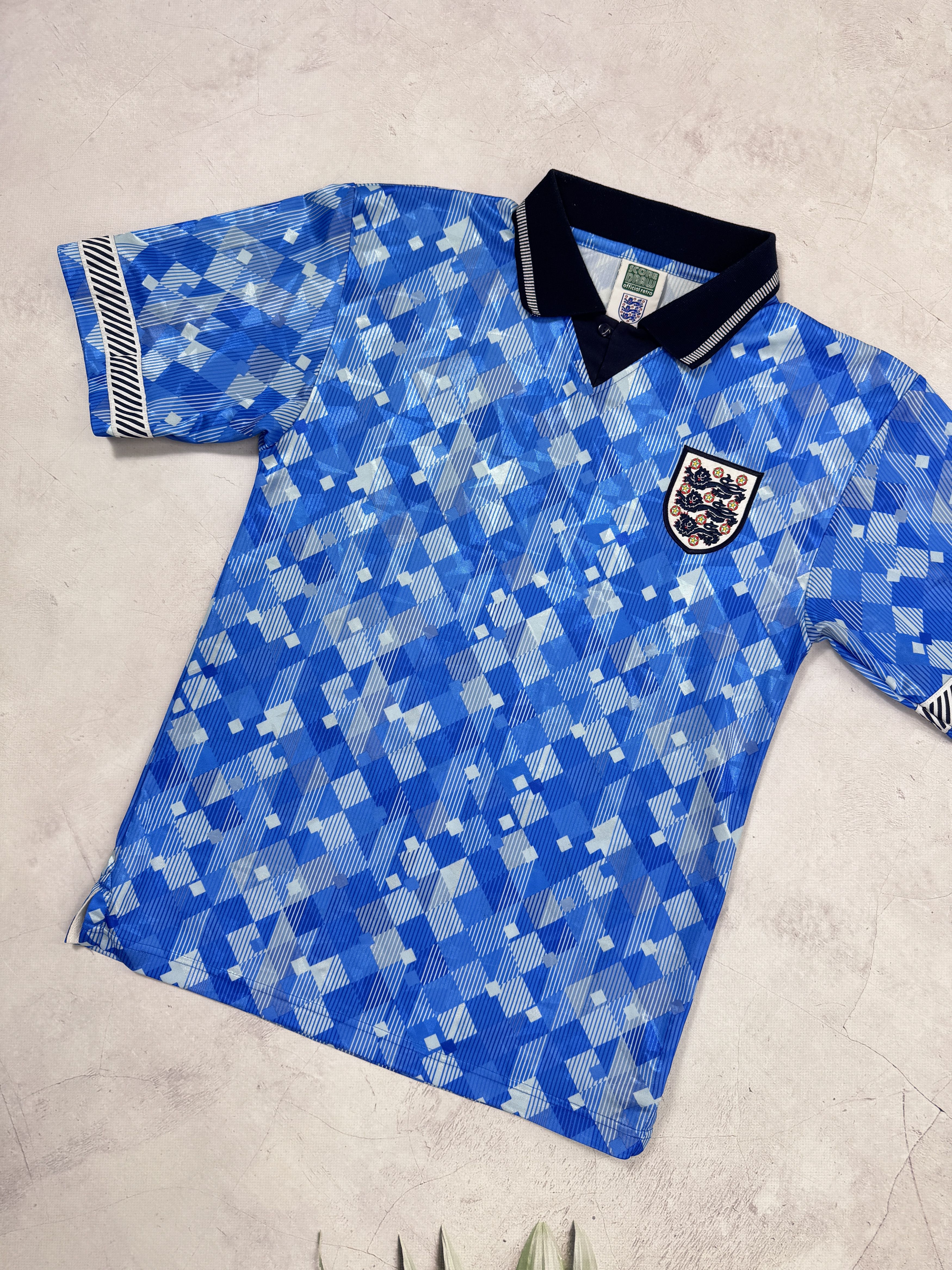 Vintage 1990 - 92 England Third Football Shirt Jersey by Score Draw Size US S / EU 44-46 / 1 - 2 Thumbnail