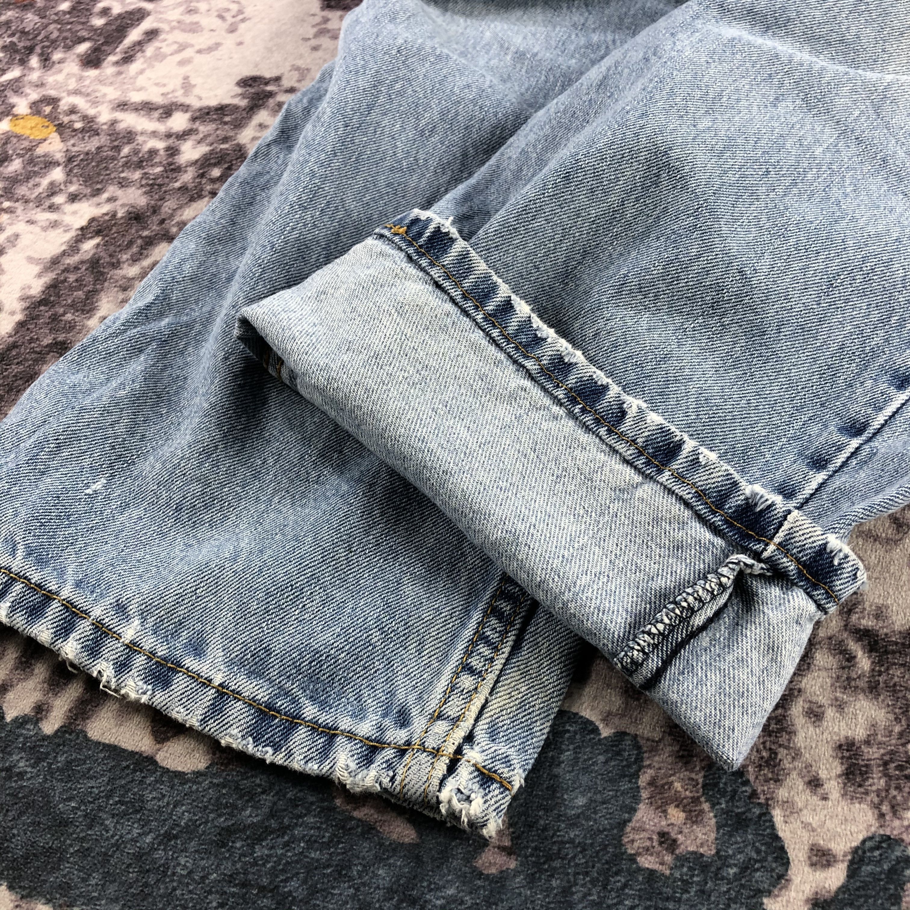 Levi's × Vintage Vintage Blue Wash Levis 550 Jeans-JM3170 Size US 35 - 9 Thumbnail