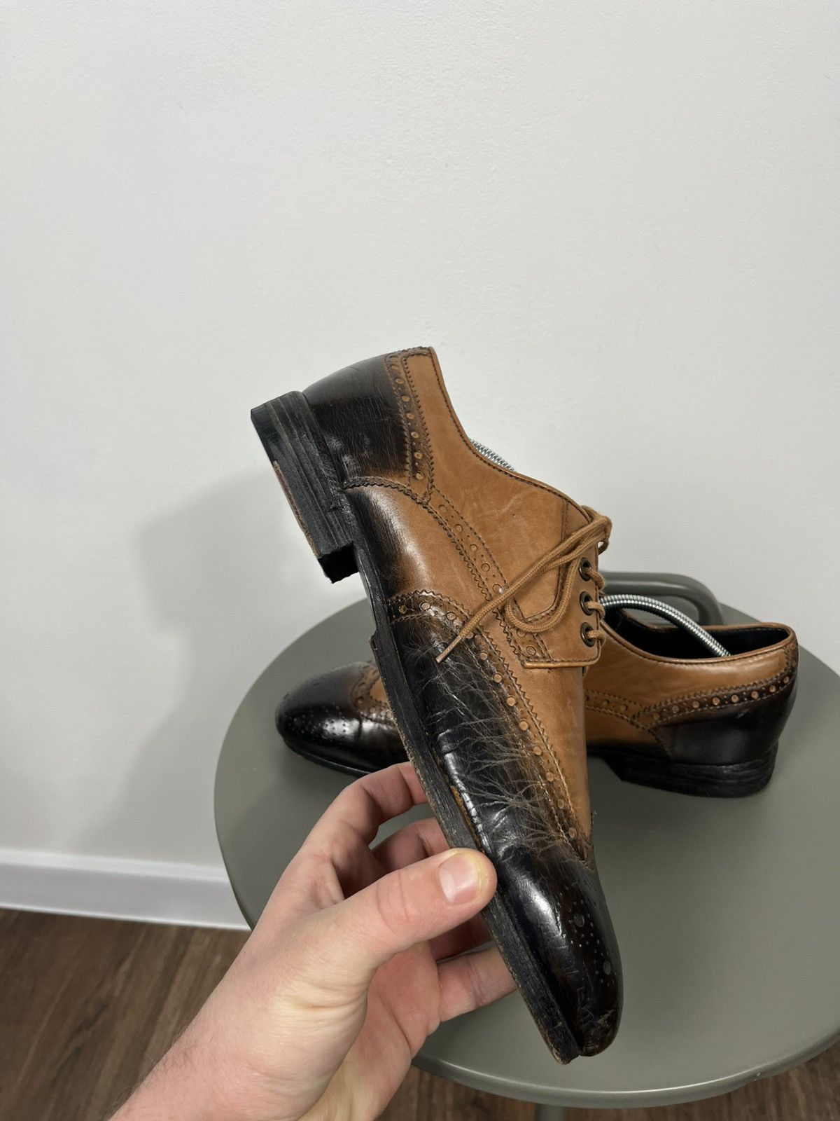Hugo Boss BOSS Orange Leather Brogue Shoes Two Tone EU 40 Size US 6 / EU 39 - 9 Thumbnail