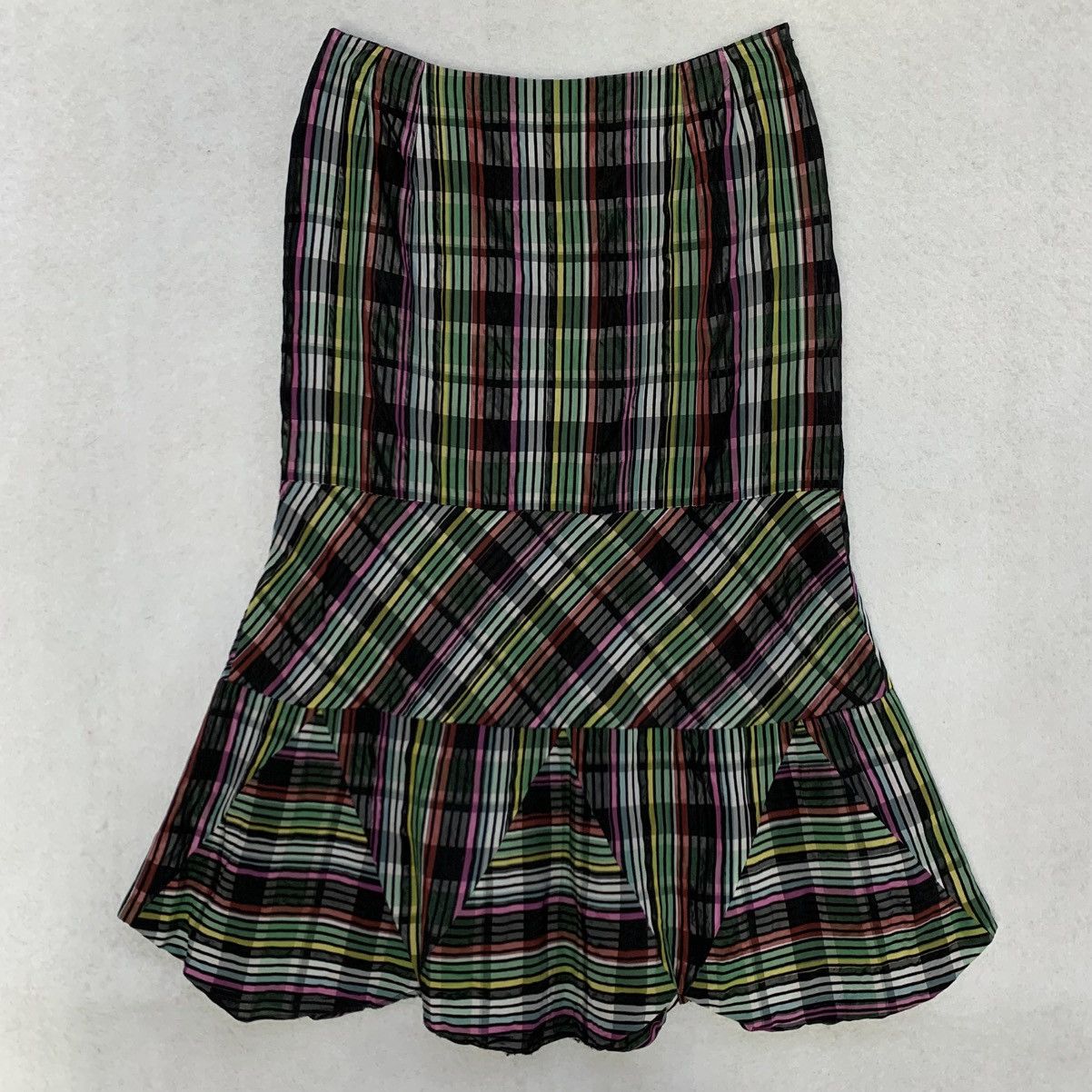KEITAMARUYAMA Keita Maruyama AW2004-2005 Multicolor Striped Mermaid Skirt Size 26" / US 2 / IT 38 - 1 Thumbnail