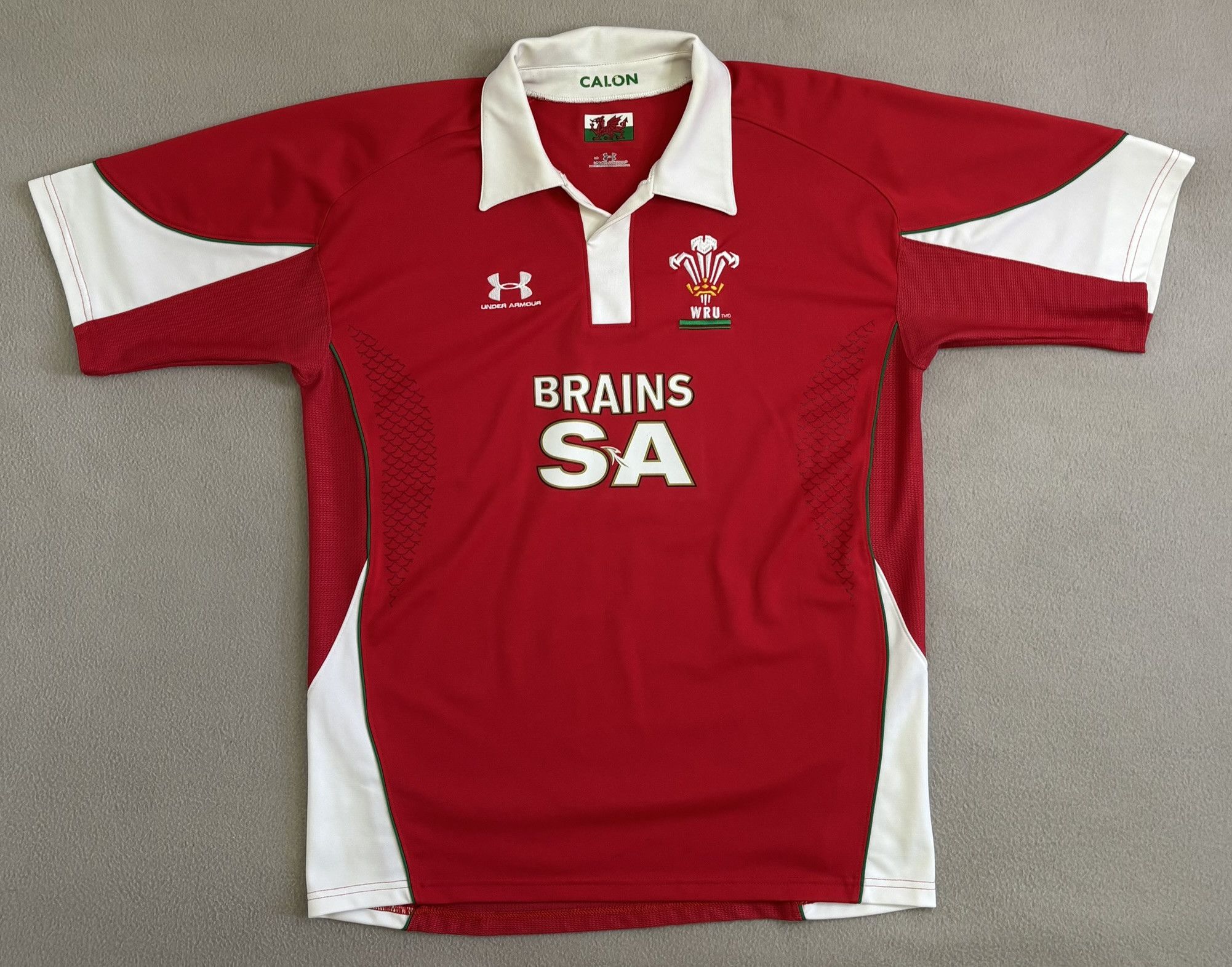 Under Armour Wales Rugby WRU 2008-2009 Under Armor jersey large Size US L / EU 52-54 / 3 - 5 Thumbnail