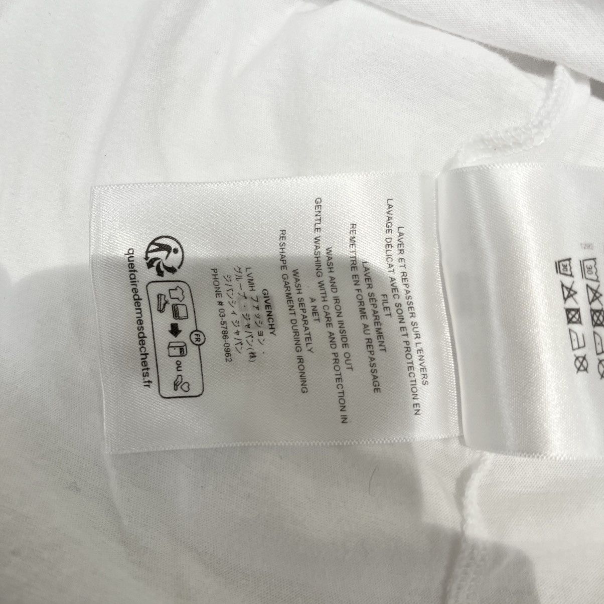 Givenchy Givenchy Logo Distressed Tee White Size US XL / EU 56 / 4 - 8 Thumbnail