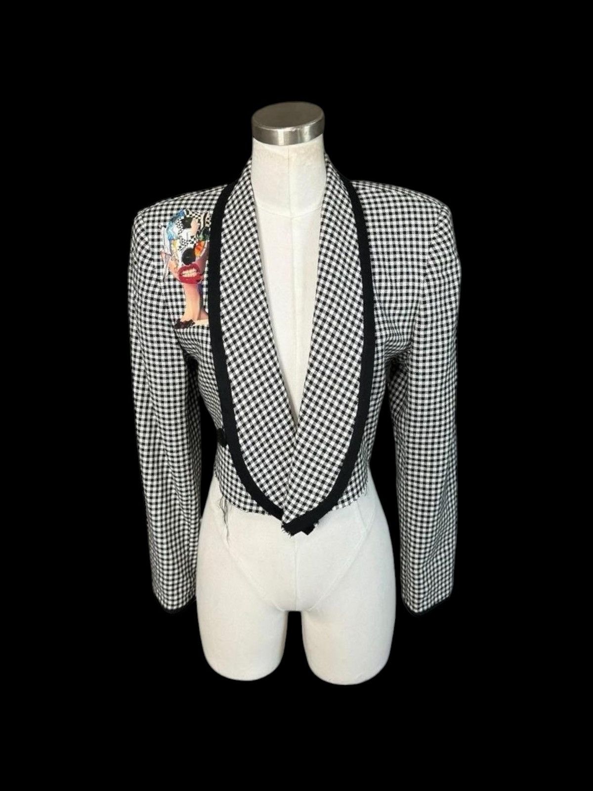 Handmade × Vintage Vintage 1980s up cycled black-and-white cropped blazer. Size M / US 6-8 / IT 42-44 - 7 Thumbnail