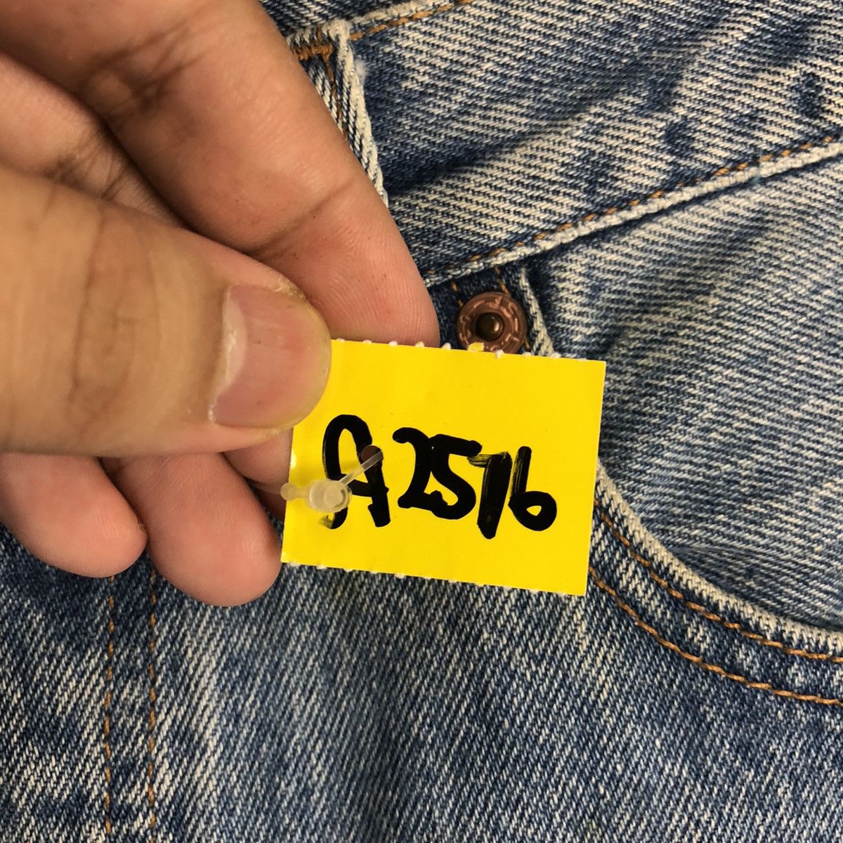 Levi's Levis 501 Blue Denim ripped vintage Pants #A2576 Size 30" / US 8 / IT 44 - 12 Thumbnail