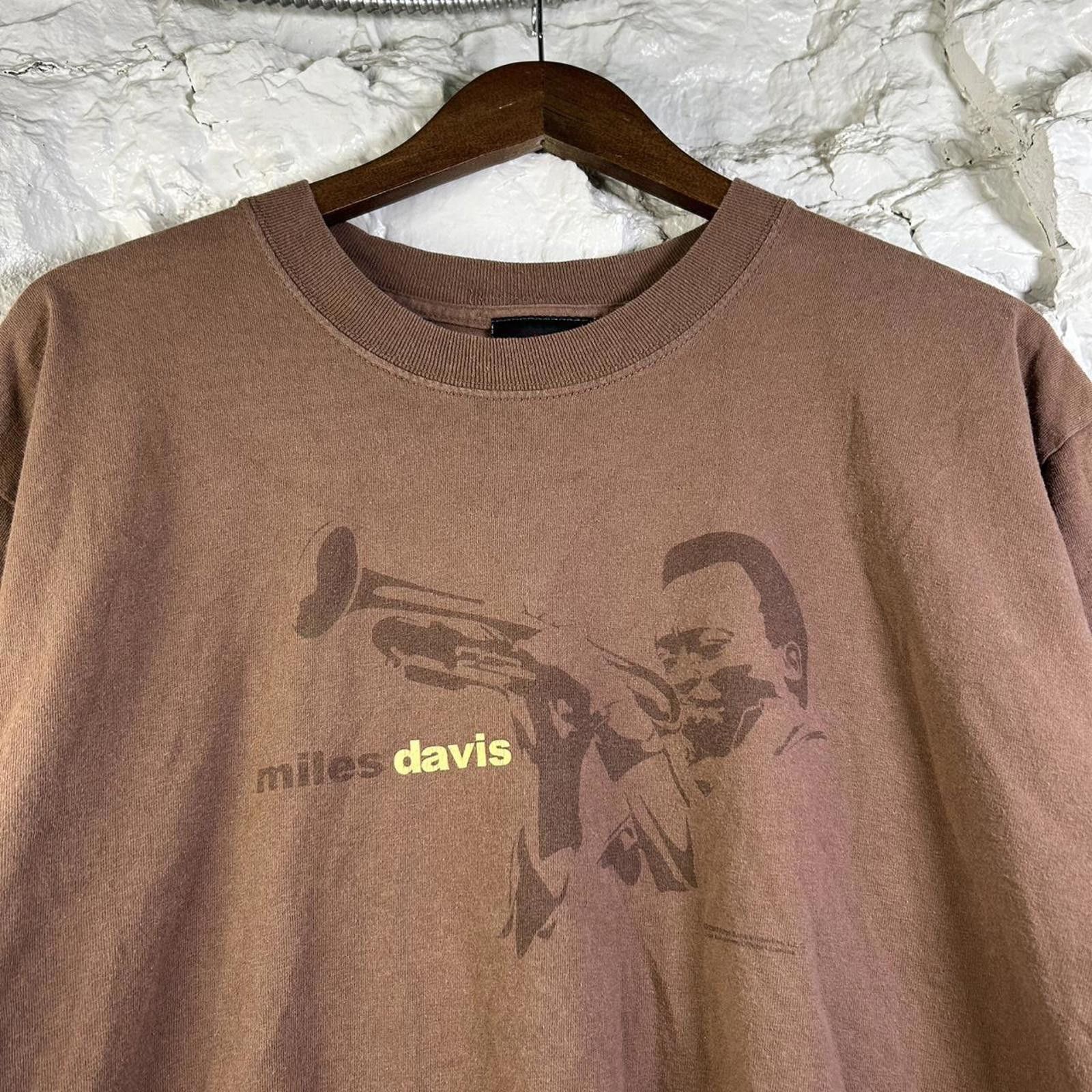 Other VTG Miles Davis Graphic T-Shirt Size Large Size US L / EU 52-54 / 3 - 1 Thumbnail