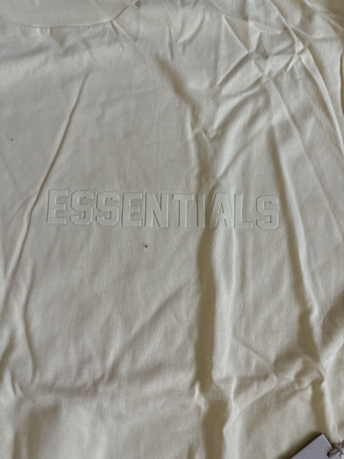 Essentials Canary LS T-shirt Size US XXL / EU 58 / 5 - 2 Thumbnail