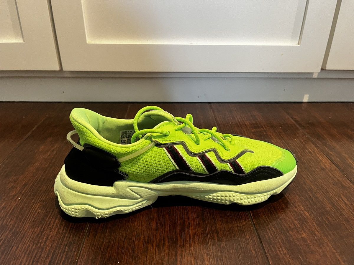 Adidas Ozweego Neon Green Size US 9.5 / EU 42-43 - 5 Thumbnail