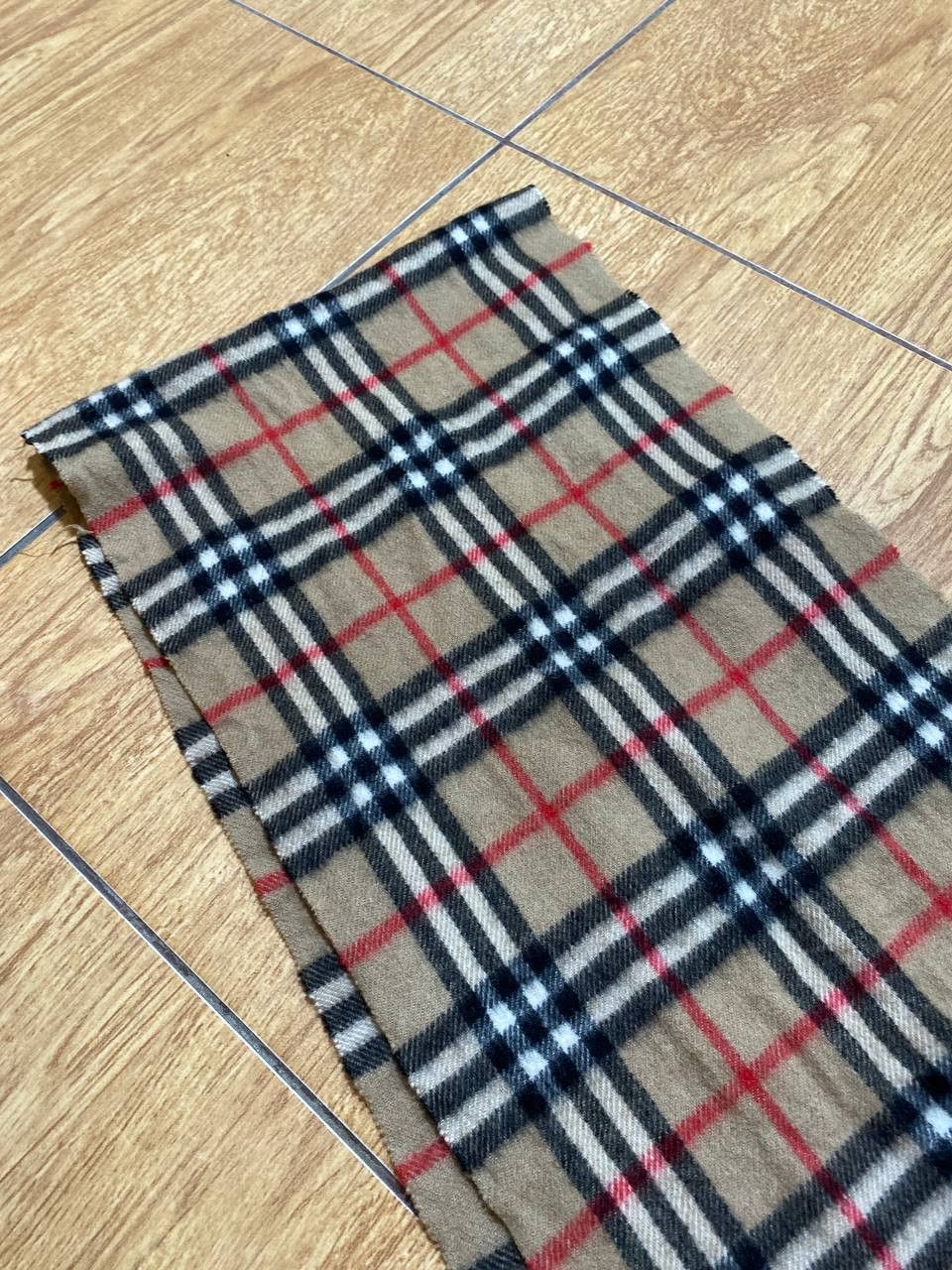 Burberry Vintage Burberry Cashmere Scarf Muffler Novacheck Size ONE SIZE - 5 Thumbnail