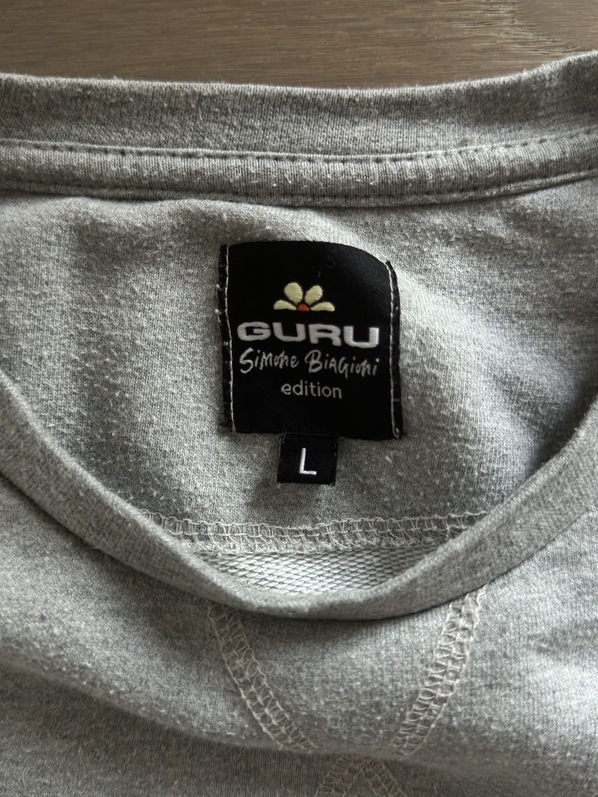Guru Guru sweater Size US L / EU 52-54 / 3 - 3 Thumbnail