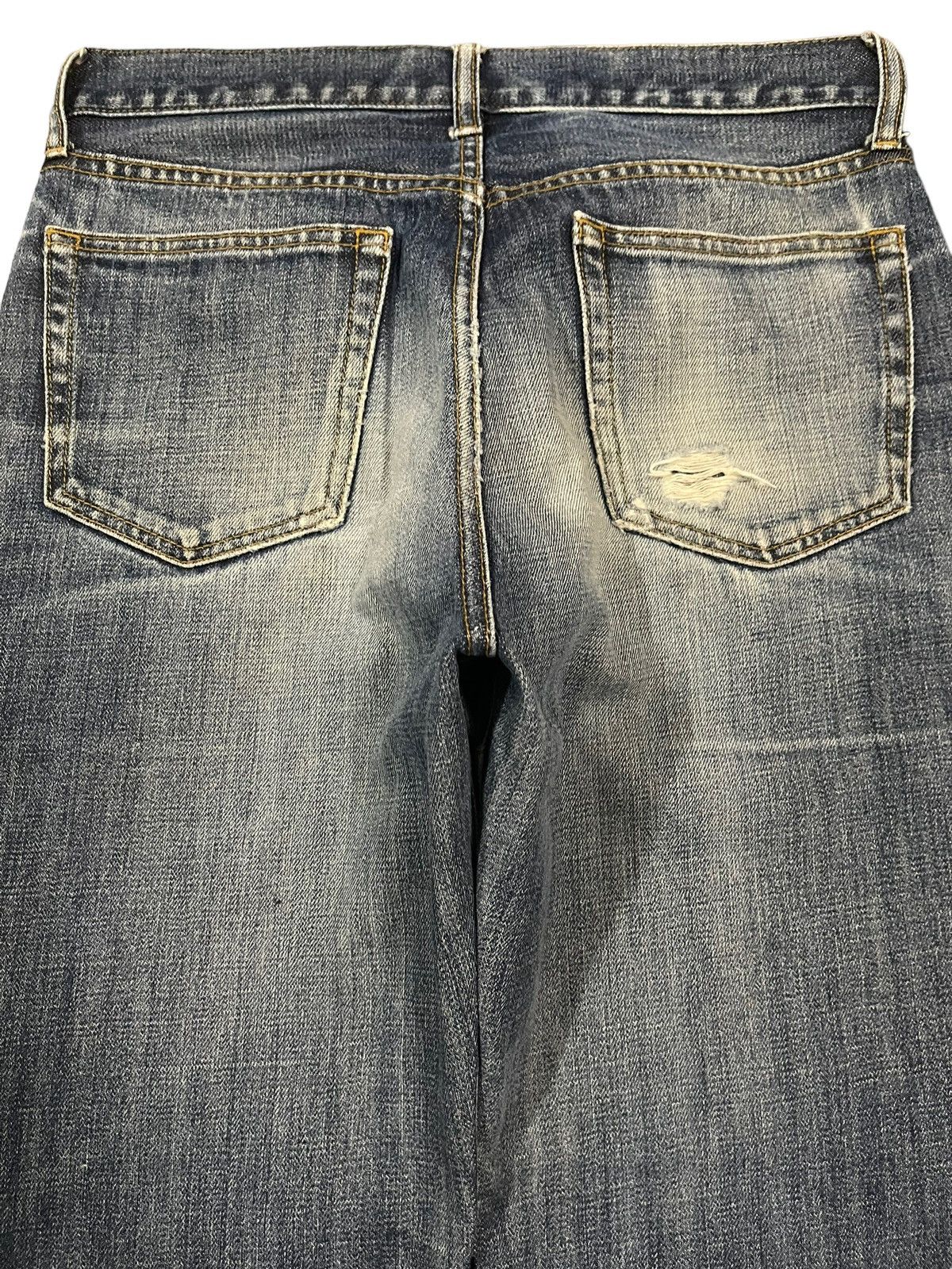 Uniqlo Vintage Japanese Uniqlo Blue Wash Style Distress Jeans Size US 30 / EU 46 - 4 Thumbnail