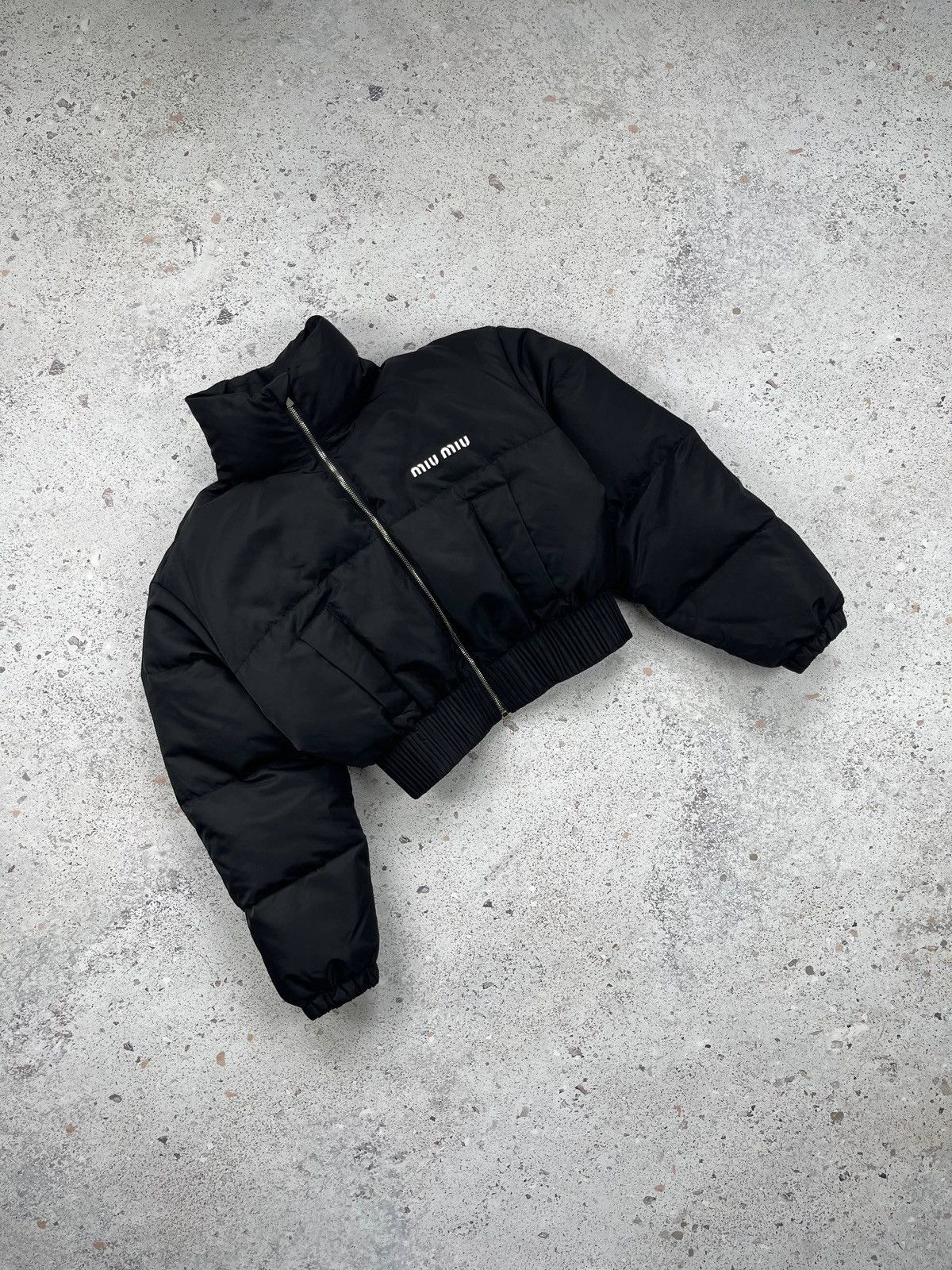 Miu Miu Miu Miu Women Black Cropped Down Puffer Jacket Bomber Zip Size XS / US 0-2 / IT 36-38 - 4 Thumbnail