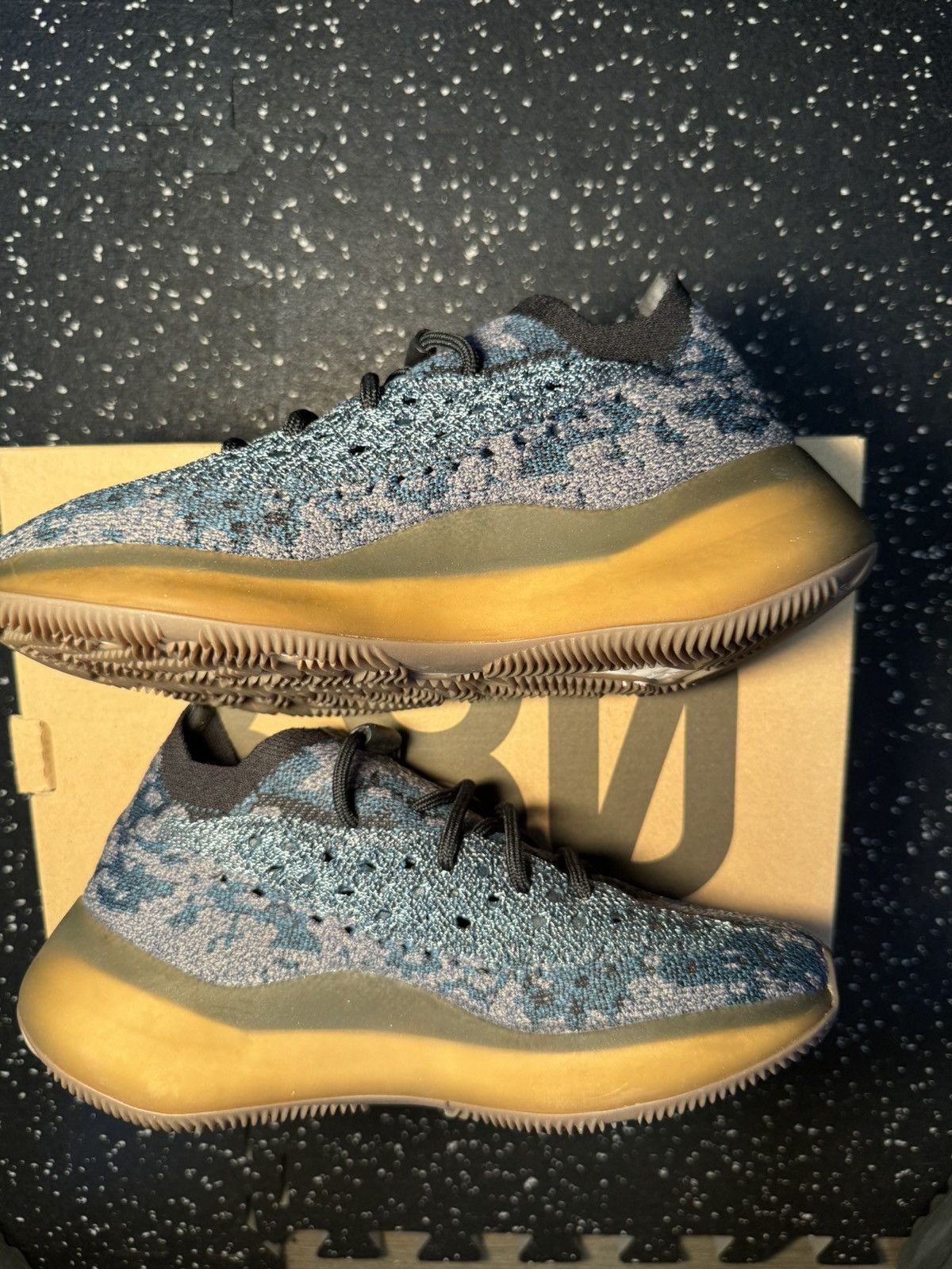 Adidas × Yeezy Yeezy boost 380 covellite color. Worn once. Practically new Size US 5.5 / EU 38 - 4 Thumbnail