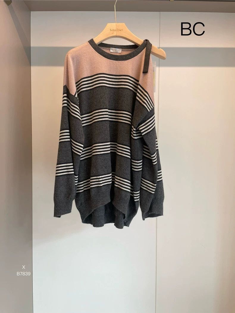 Brunello Cucinelli Pink Gray Cashmere Beaded Off-Shoulder Sweater - dmc Size US L / EU 52-54 / 3 - 1 Thumbnail