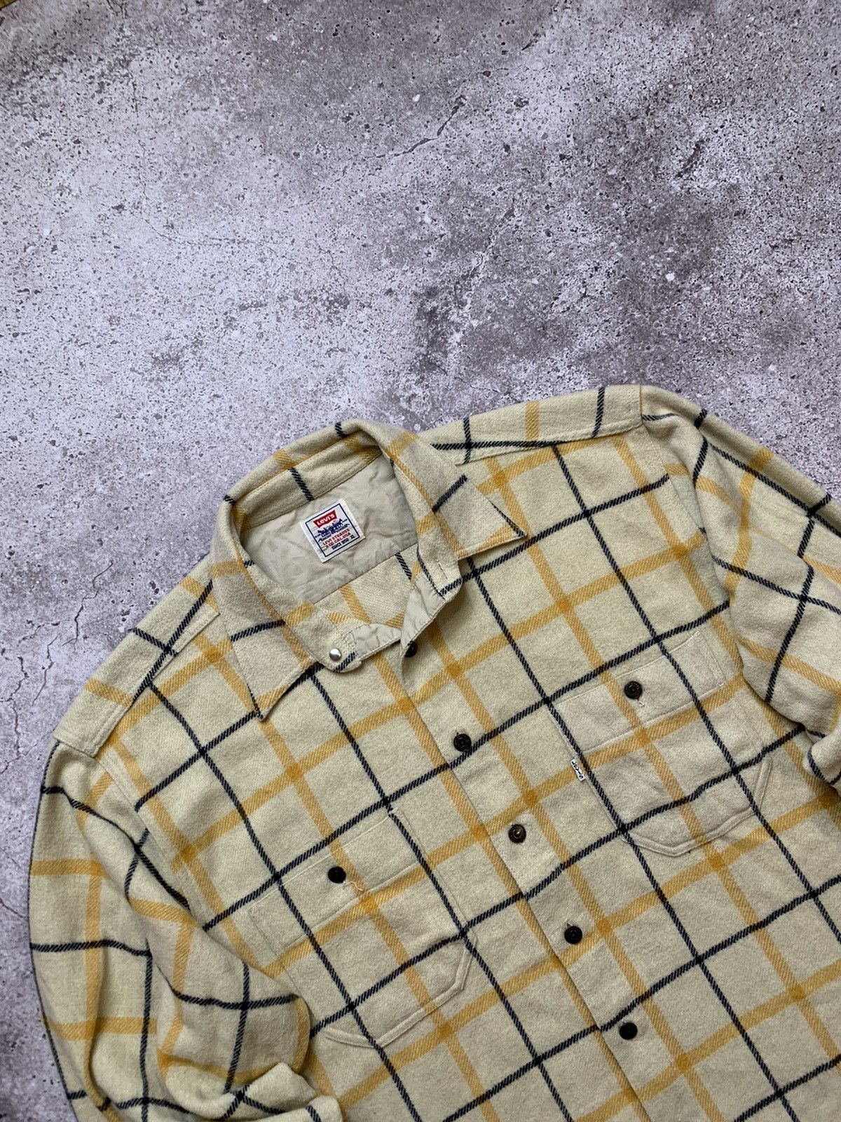 Levi's × Vintage Vintage Levi’s Checkered Trucker Flannel Jacket Over-shirt Size US XL / EU 56 / 4 - 2 Thumbnail