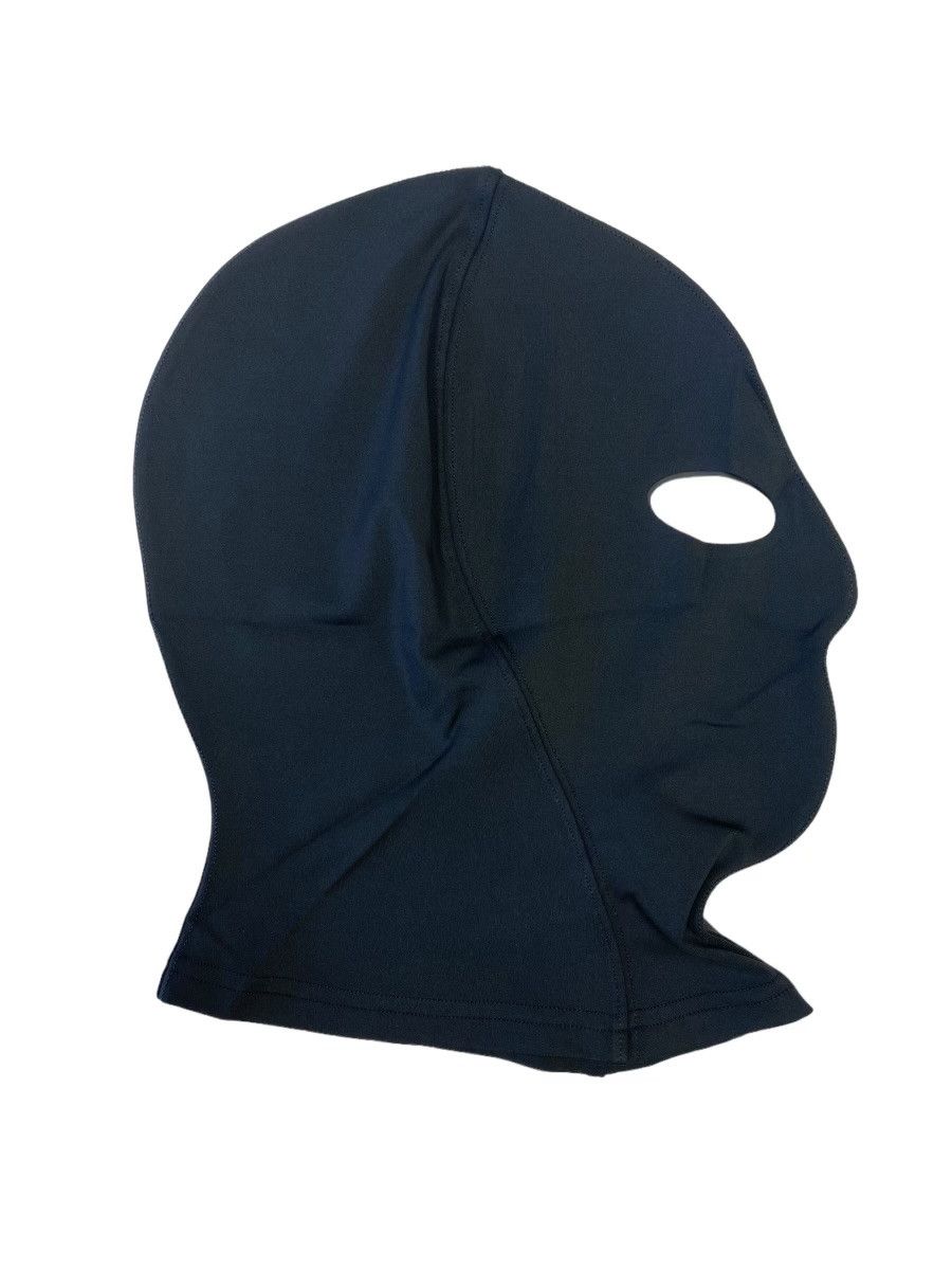 image of Yeezy Gap Engineered By Balenciaga Facemask 'black', Men's
