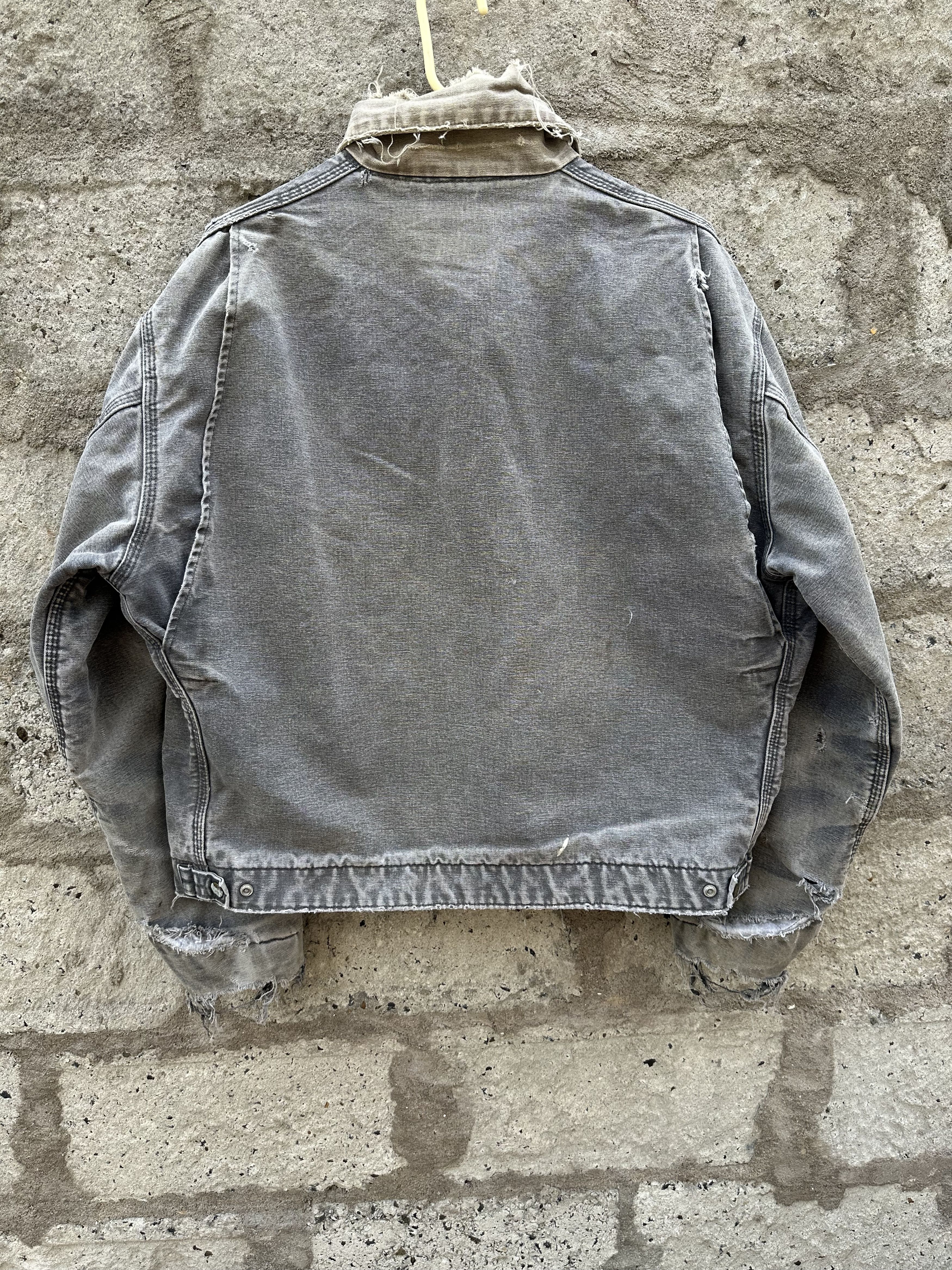 Carhartt vintage 90s Carhartt J97 PTL Detroit Jacket Thrashed & Faded Size US XL / EU 56 / 4 - 13 Thumbnail
