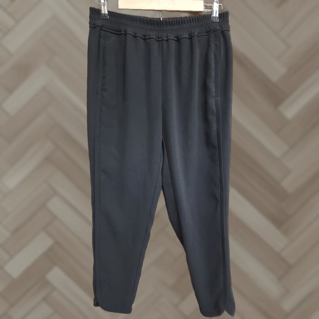 J.Crew J.CREW Pants B8523 Black High Rise Elastic Waist Shirt Tail Hem Rese Size 8 Women Pants Casual Tracks Size M / US 6-8 / IT 42-44 - 1 Thumbnail