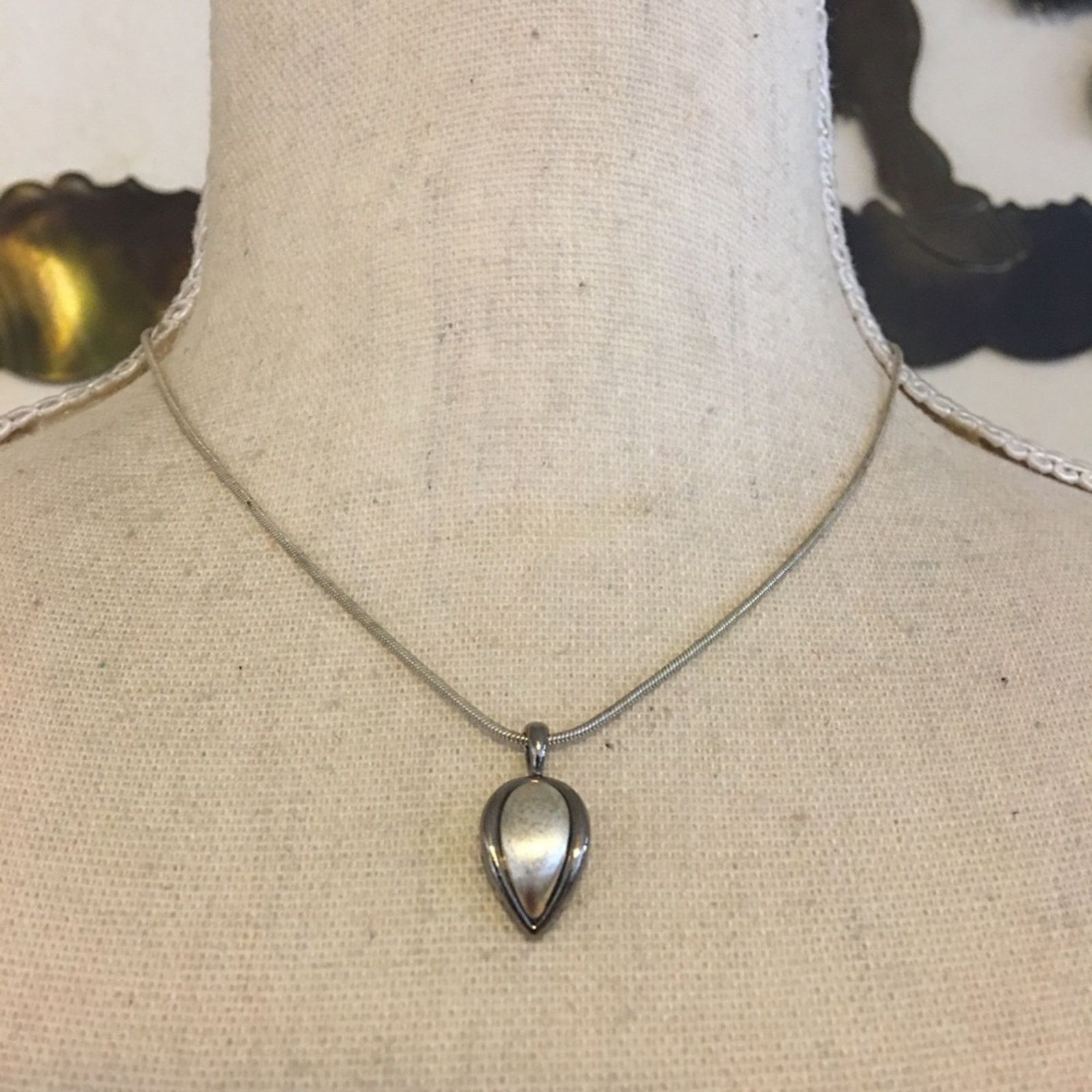 Jewelry Silver tone teardrop pendant on snake chain Size ONE SIZE - 1 Thumbnail