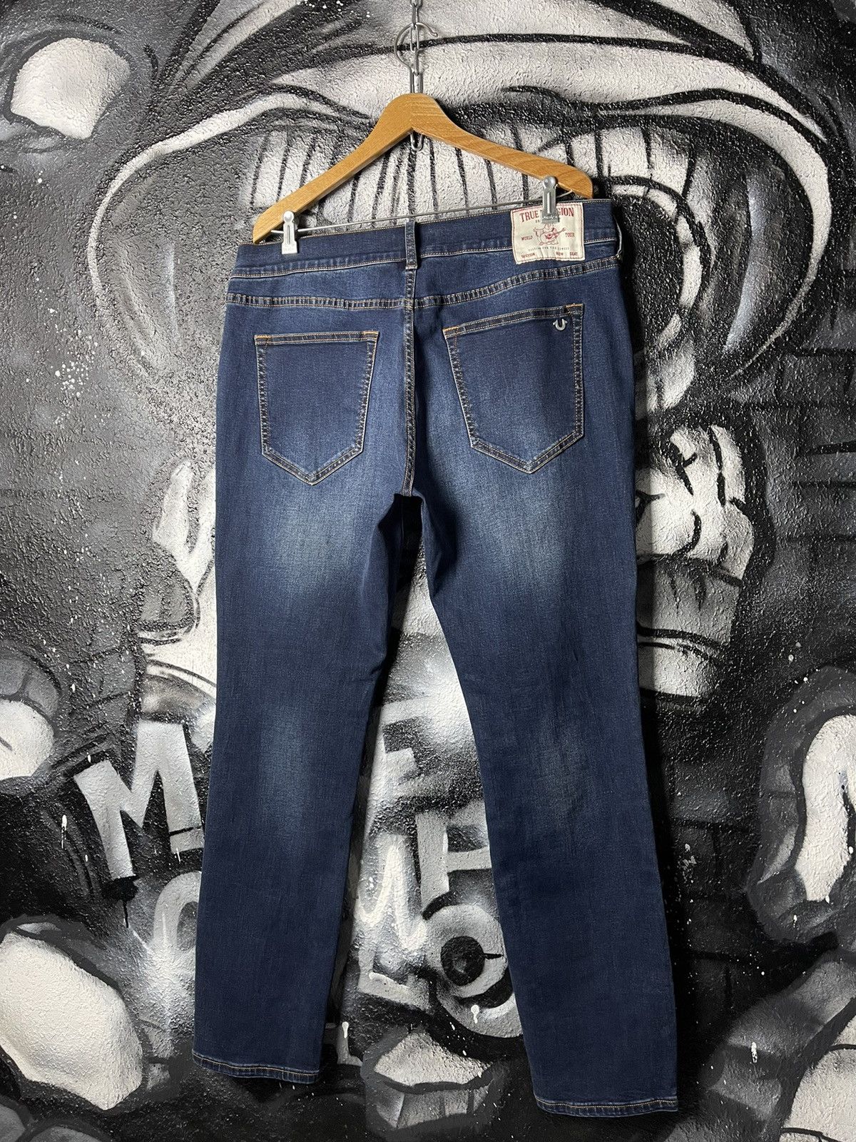 True Religion True Religion Rocco Relaxed Skinny Jeans Men’s Size 36/32 Size US 36 / EU 52 - 1 Thumbnail