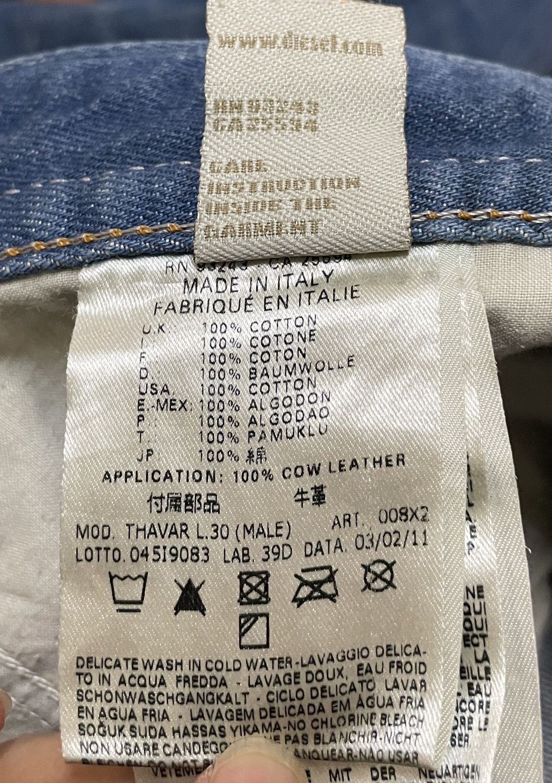 Diesel × Vintage Very Rare Design Vintage Brand Diesel Distressed Jeans 1990s Size US 29 - 12 Thumbnail