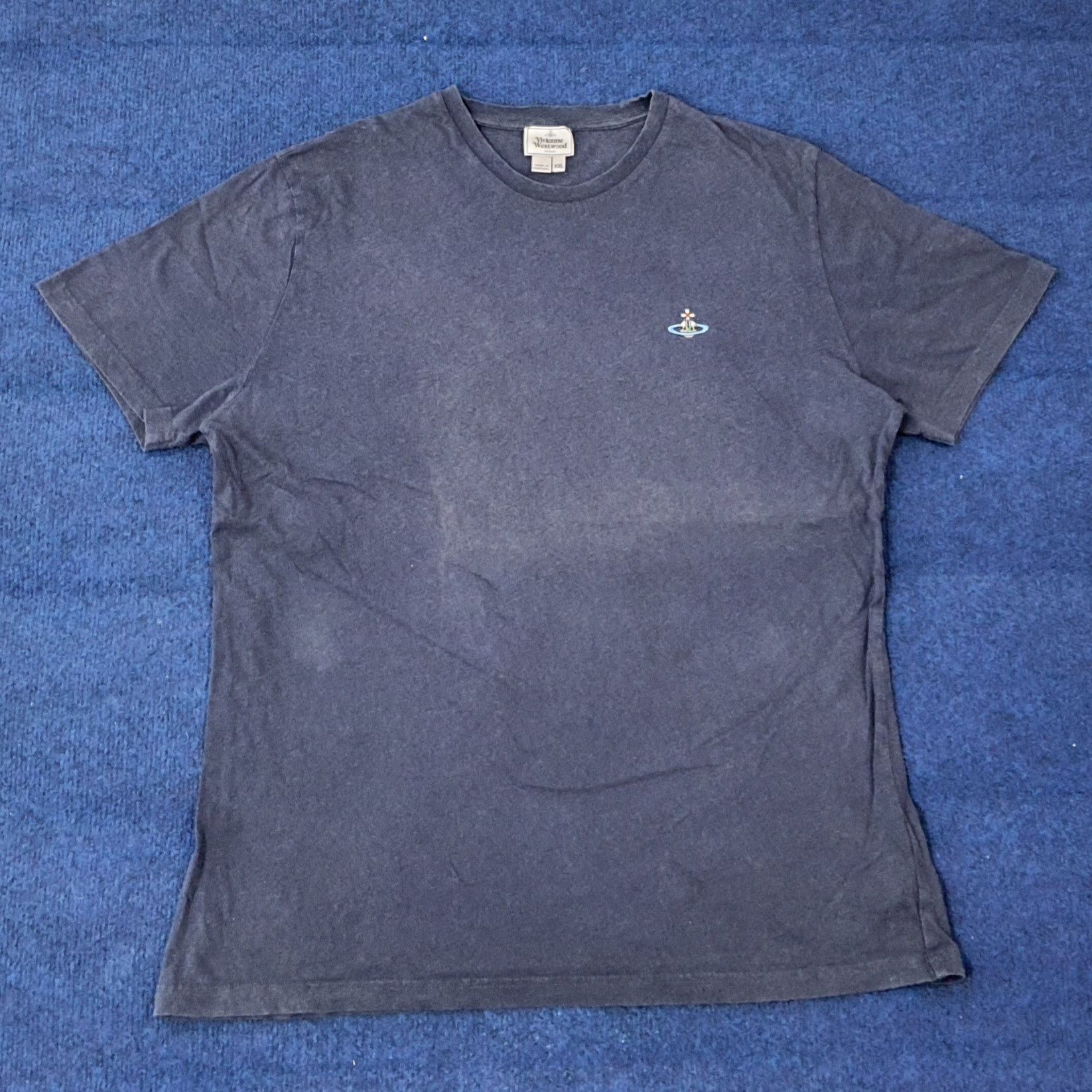 Vivienne Westwood Vintage Vivienne Westwood Designer Tshirt C259N17 Size US L / EU 52-54 / 3 - 1 Thumbnail