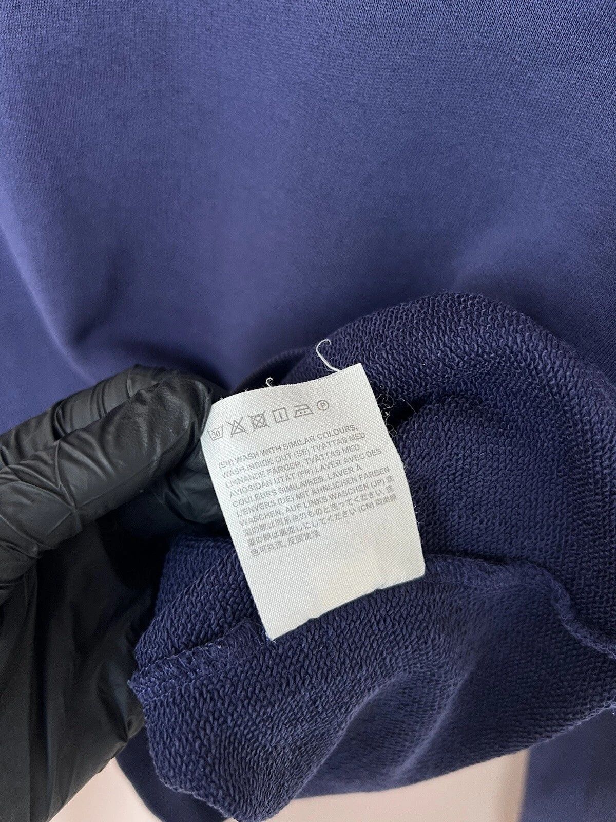 Acne Studios Acne Studios Sweatshirt Mens Size M Navy Crew Neck Sweater Size US M / EU 48-50 / 2 - 11 Thumbnail