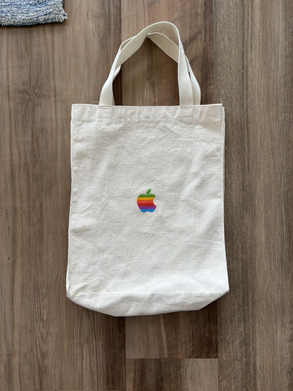 Apple × Vintage Vintage Rainbow Apple Logo Tote Bag Size ONE SIZE - 1 Thumbnail