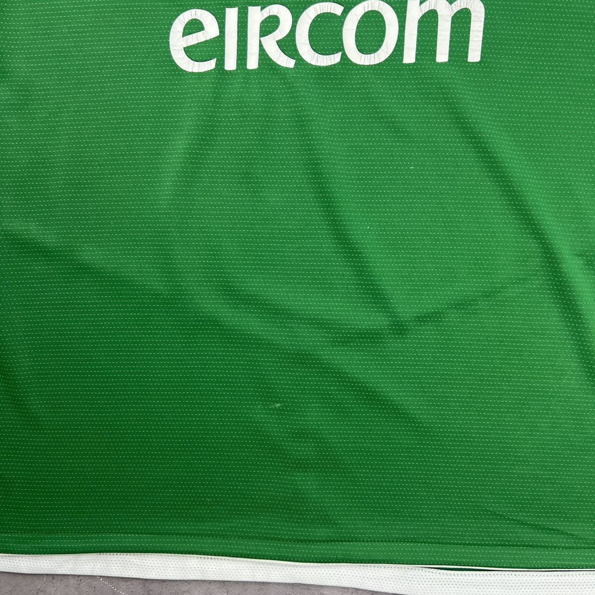 Umbro Rare! Ireland Umbro Soccer Jersey Shirt Vintage Size US XL / EU 56 / 4 - 11 Thumbnail