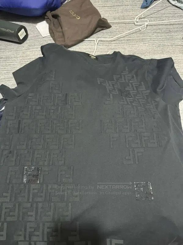 Fendi Fendi Black Cotton Logo Men's T-Shirt . Size US M / EU 48-50 / 2 - 3 Thumbnail