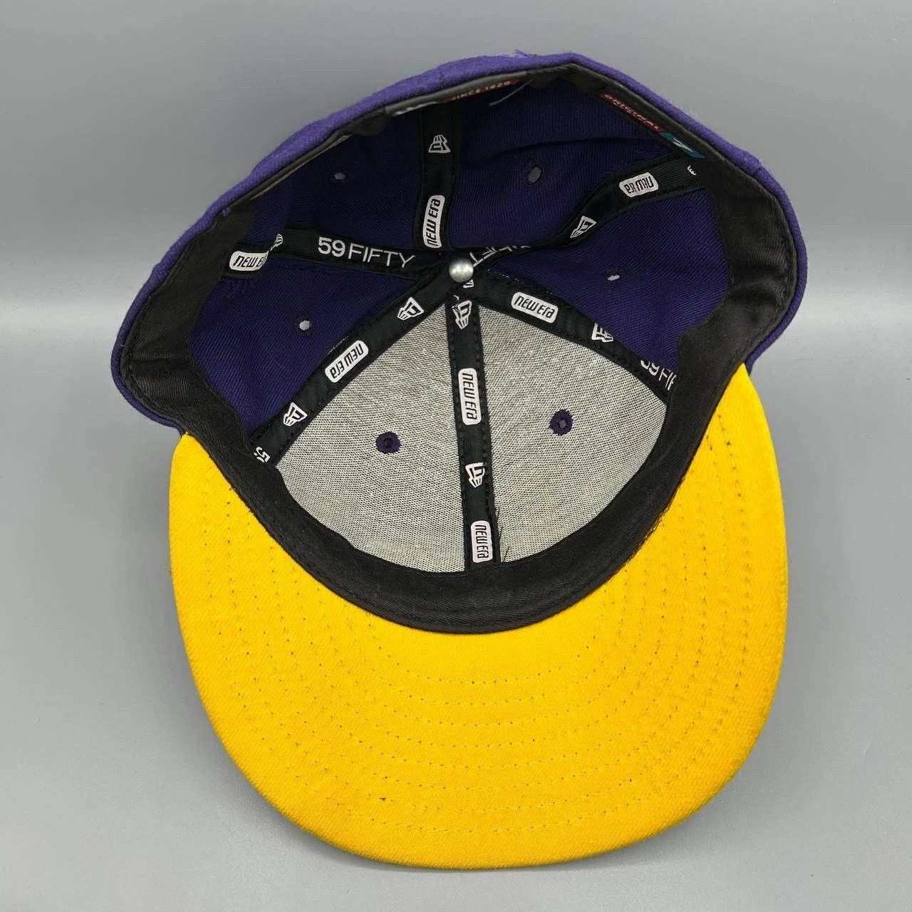 New Era Los Angeles LA Lakers Hat 7 Embroidered NBA Fitted Cap Wool Size ONE SIZE - 2 Thumbnail
