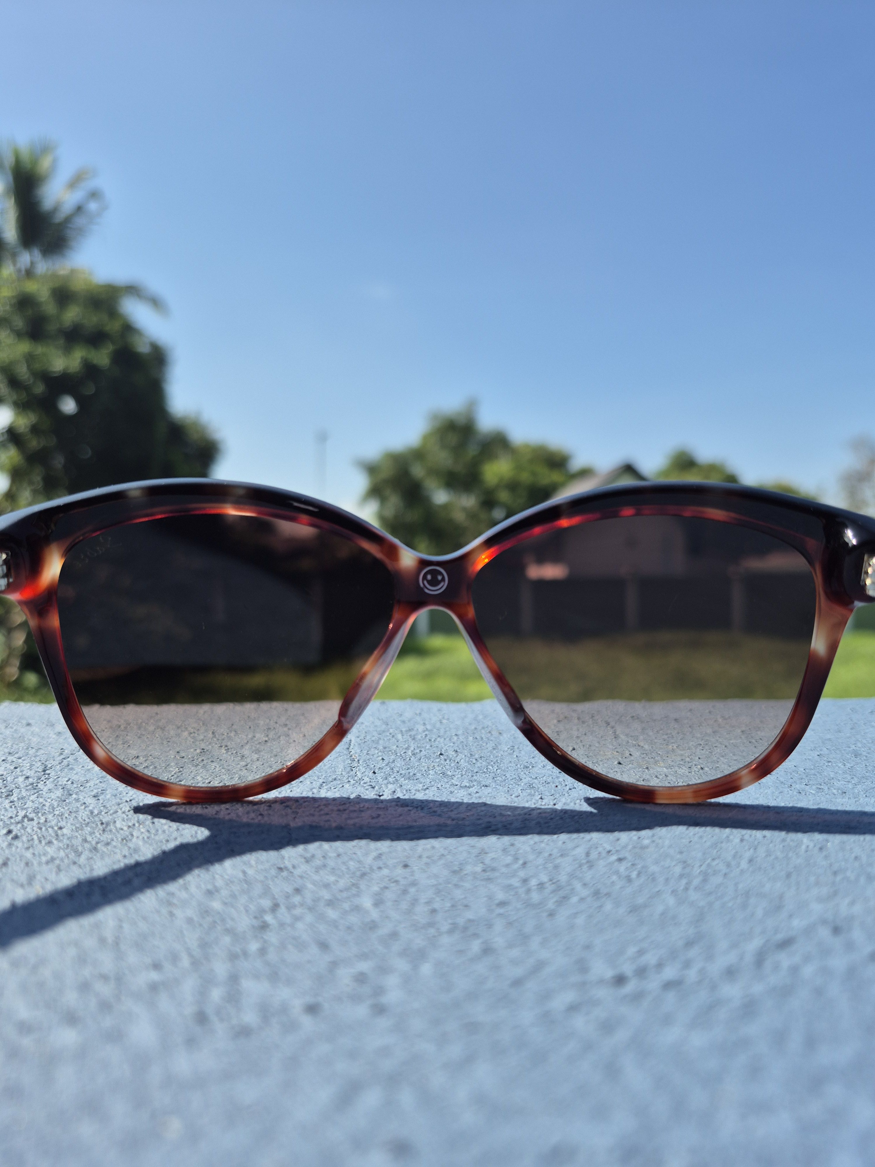 Sabre 🔥 Sabre Bikini Kill Vintage Style Sun Glasses Shades Size ONE SIZE - 6 Thumbnail