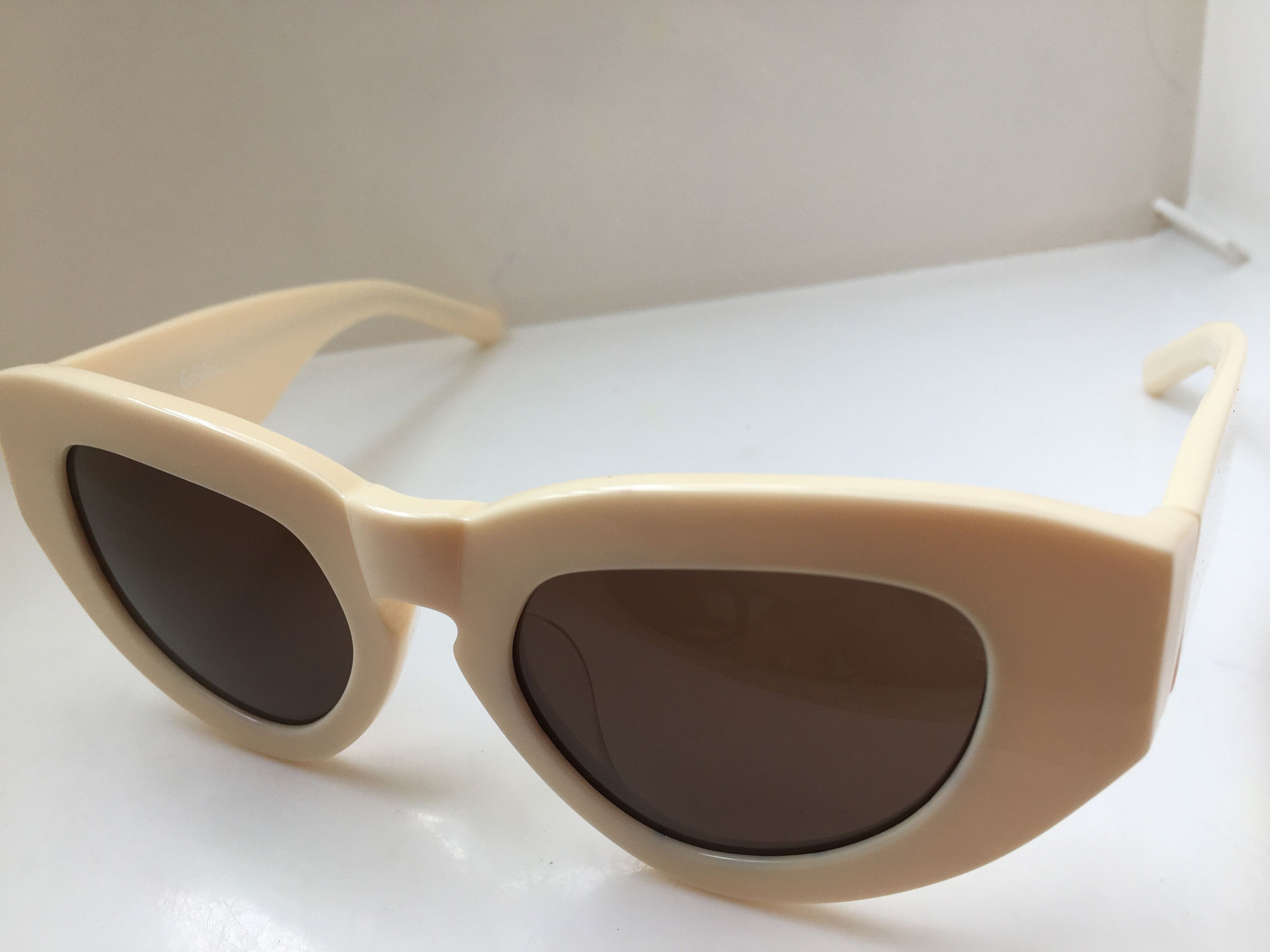 Grey Ant Handmade Acetate Grey Ant Cateye Sunglasses Frame Size ONE SIZE - 3 Thumbnail