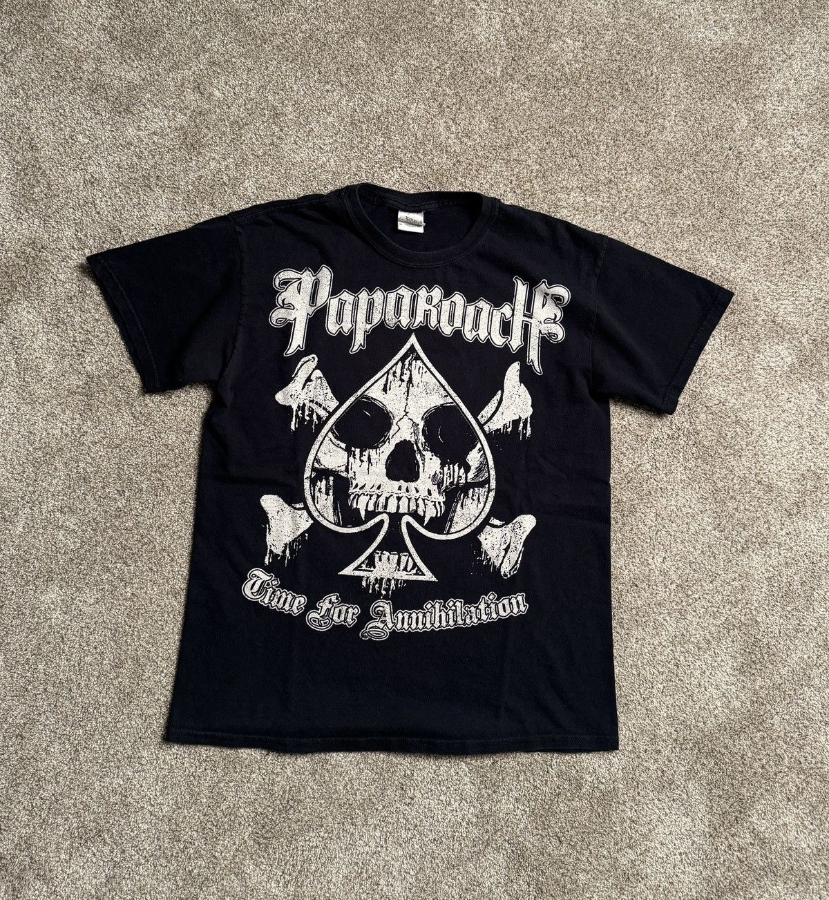Gildan BLACK GILDAN HEAVY COTTON “PAPAROACH” GRAPHIC TEE Size US M / EU 48-50 / 2 - 1 Thumbnail