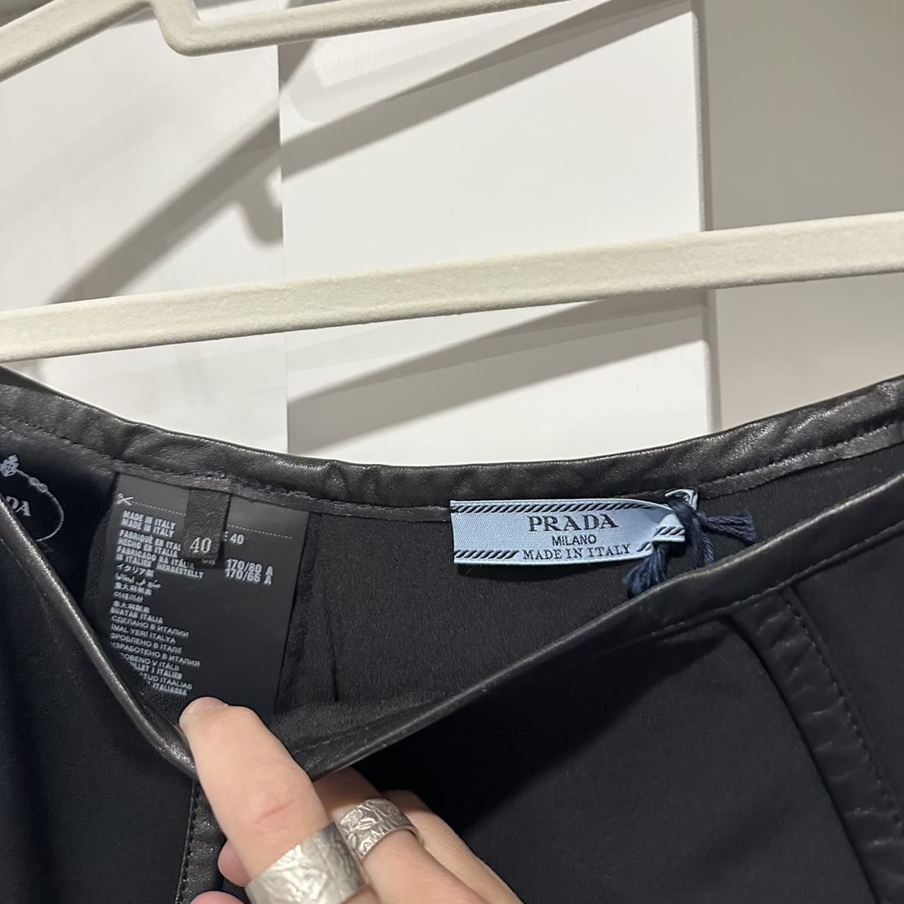 Prada Vintage Prada black pencil skirt with lambskin trim Size 28" / US 6 / IT 42 - 2 Thumbnail