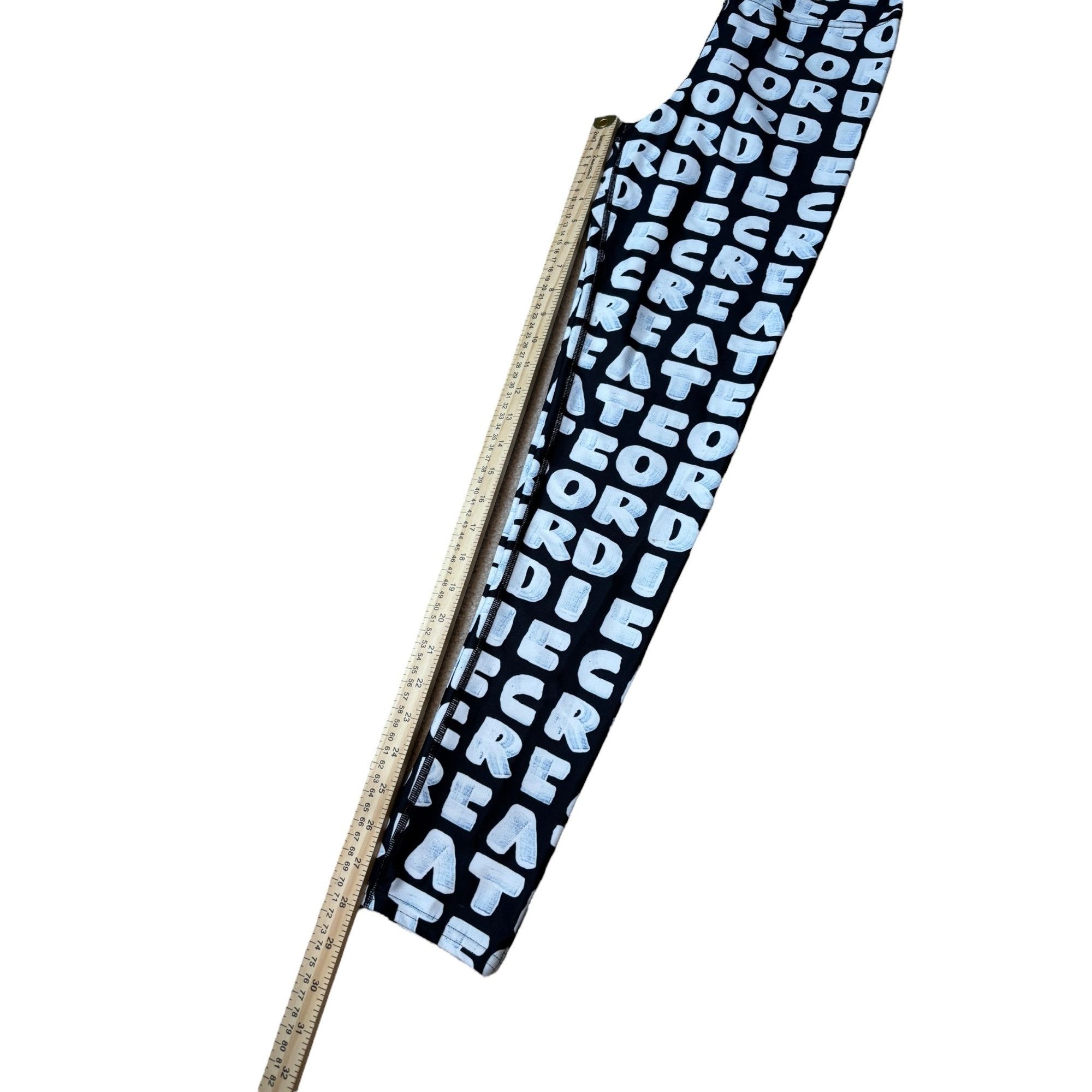 Other Black & White Alphabet Pattern Leggings - Medium Size 30" / US 8 / IT 44 - 4 Thumbnail
