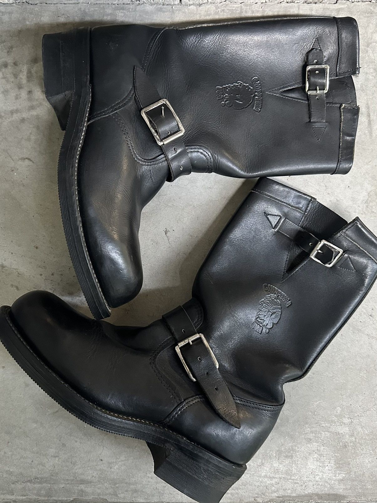 Chippewa Chippewa Engineer Boots (Vibram Sole) — Black — Size 7D Size US 7 / EU 40 - 2 Thumbnail