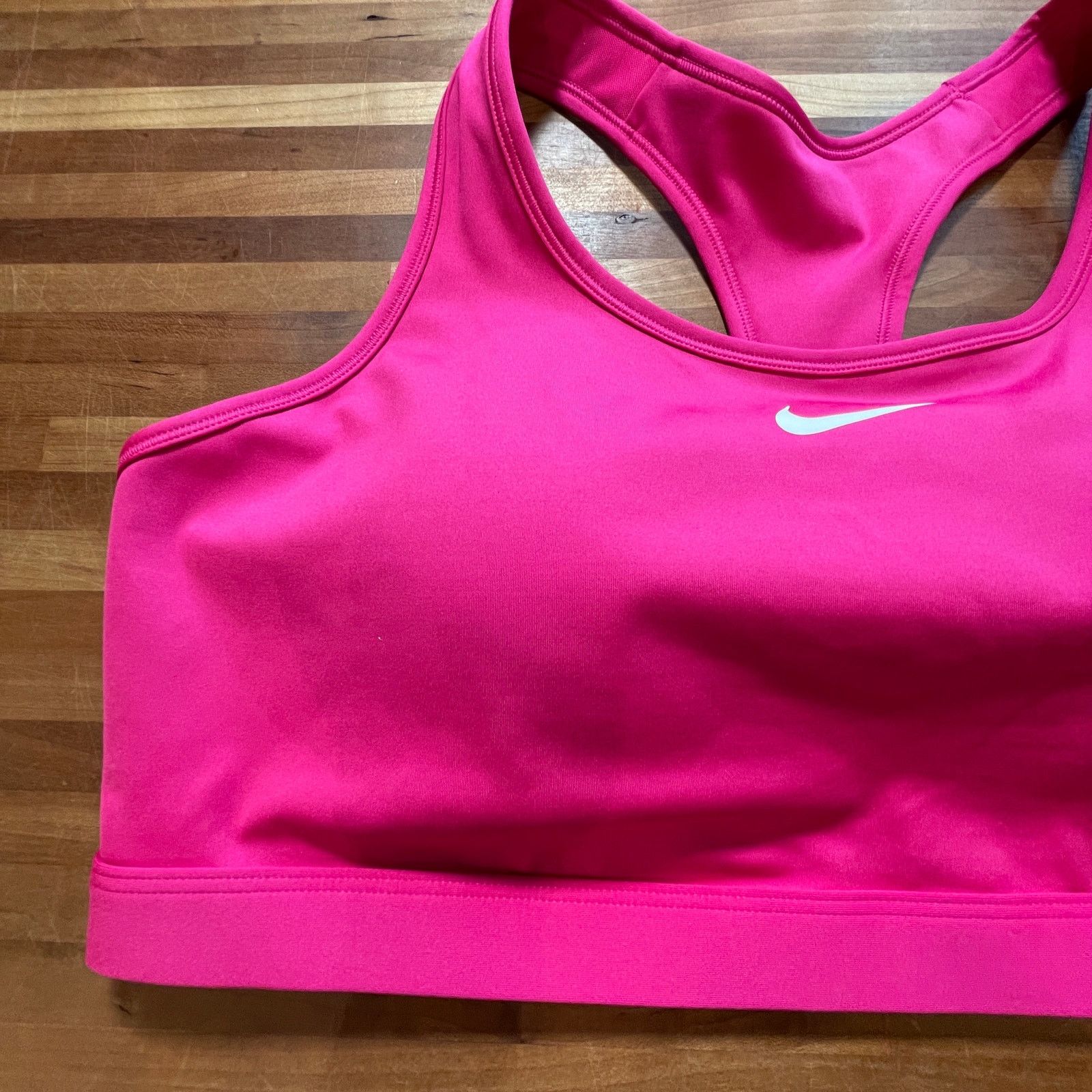 Nike Nike Women's Swoosh Medium Sports Bra hot pink 1X Size ONE SIZE - 7 Thumbnail