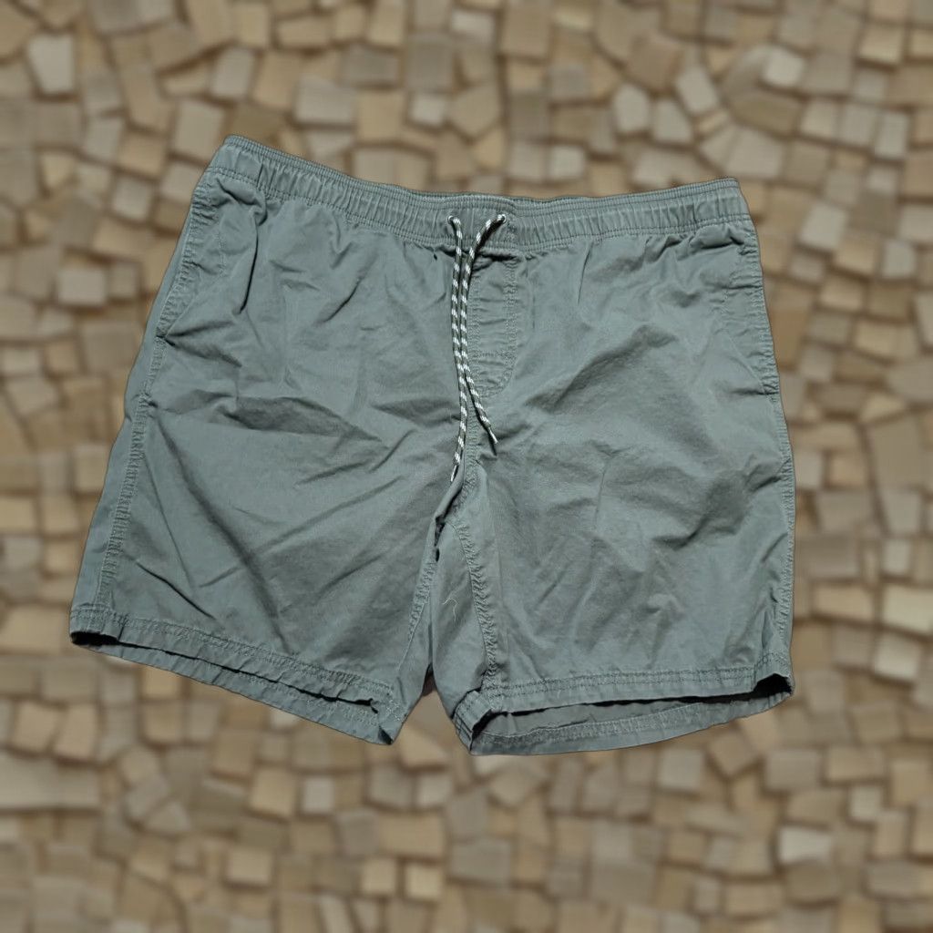 Essentials Amazon Essential Shorts Mens 2XL Cargo Solid Green Tie Waist Pockets Casual Summer Spring Fall Mens Size US 39 - 1 Thumbnail