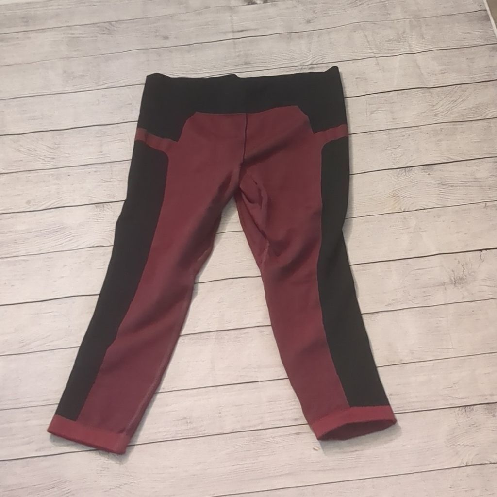 Under Armour Under armour heat gear leggings size medium Size 29" - 1 Thumbnail