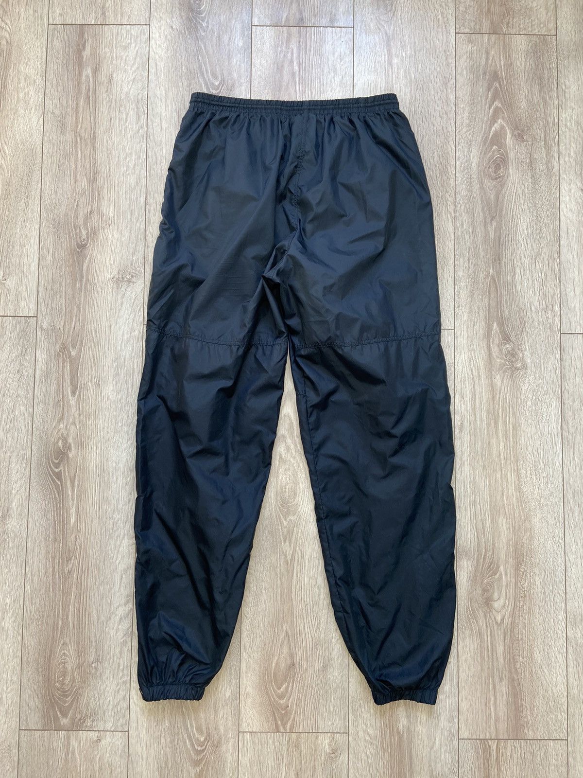 Nike Nike Vintage Nylon Pants 90’s Size US 34 / EU 50 - 11 Thumbnail