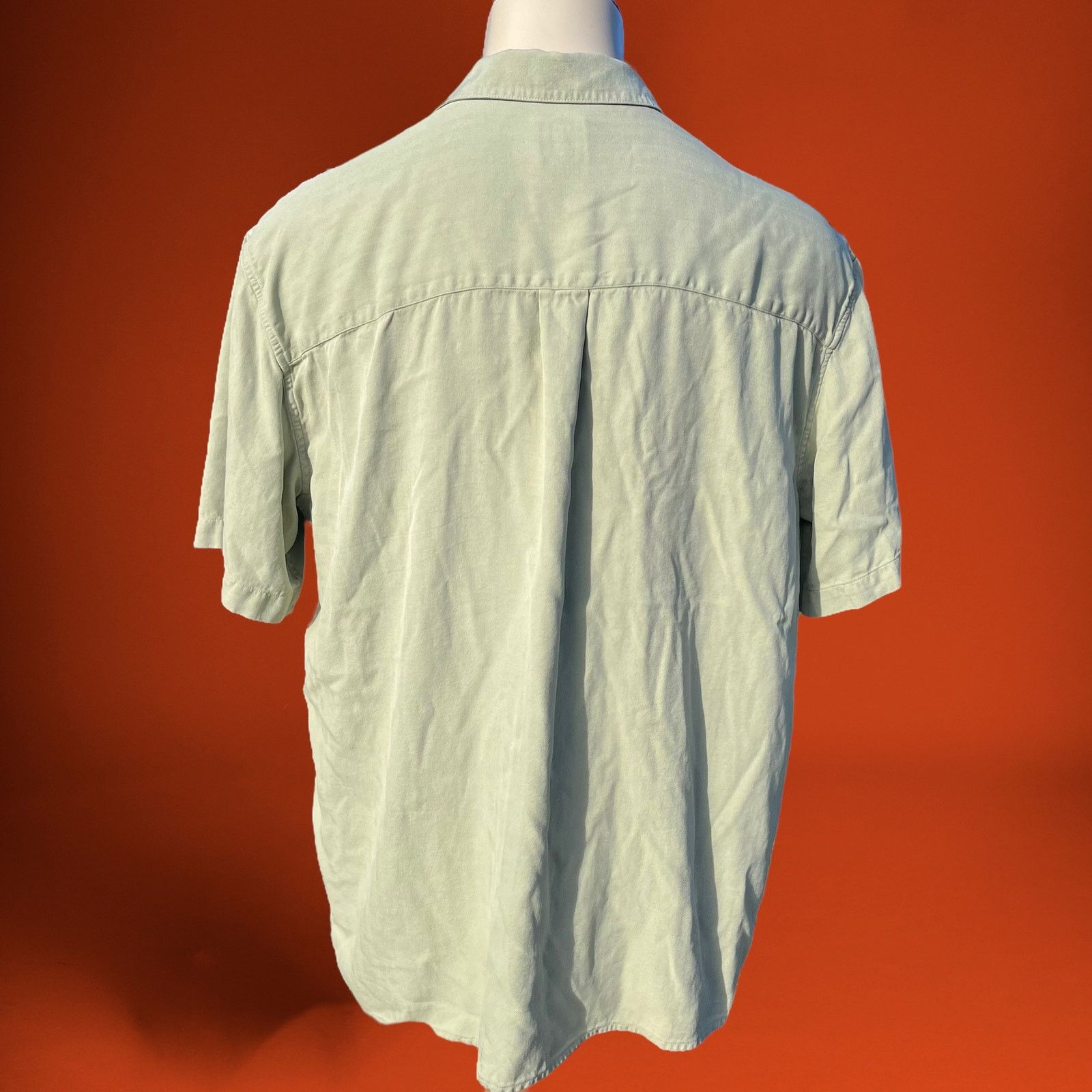 Jos. A. Bank Vintage Jos. A. Bank Shirt 100% Silk Casual Button Down XL Size US XL / EU 56 / 4 - 2 Thumbnail