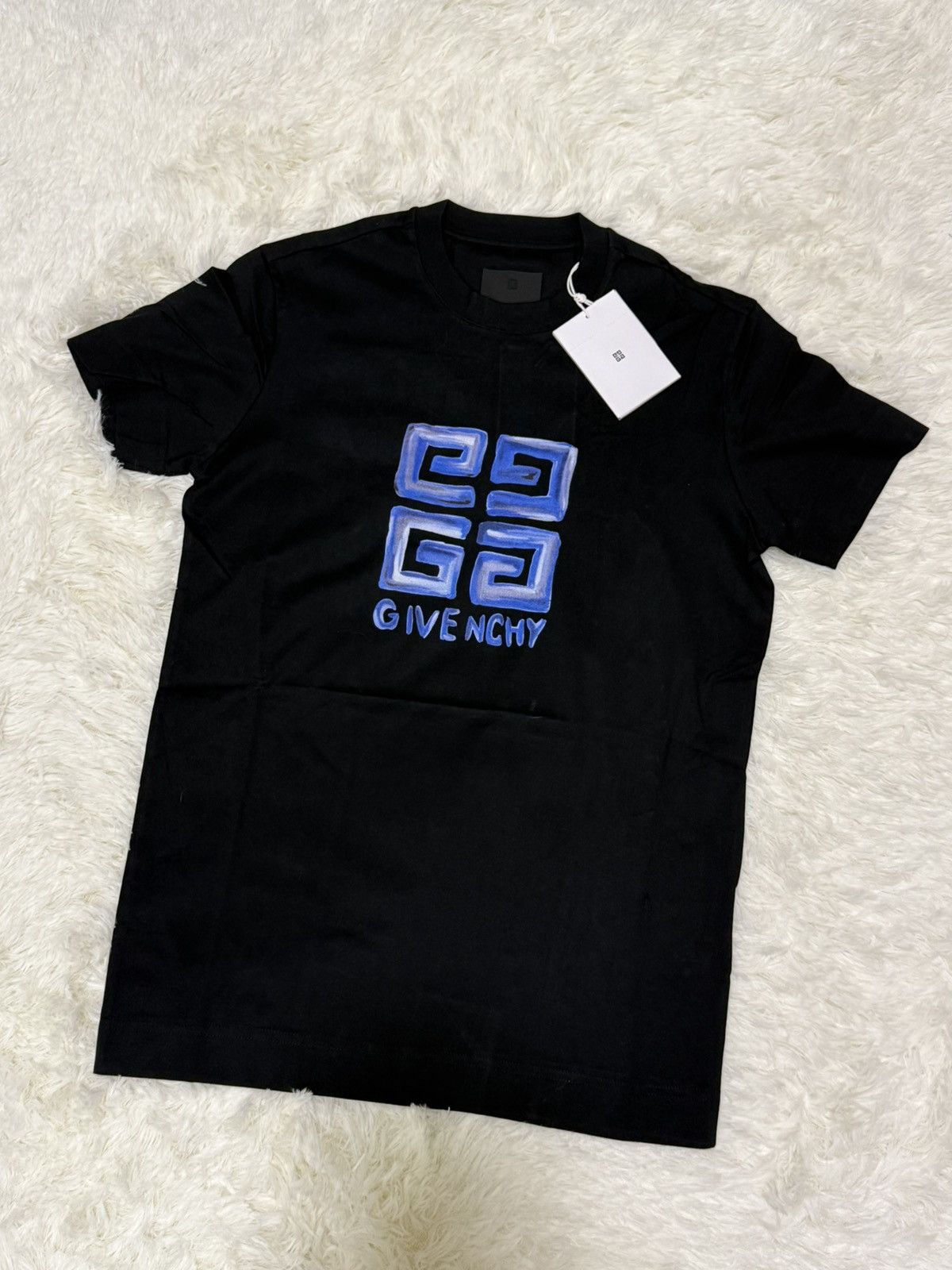 Givenchy Givenchy black t shirt Size US XS / EU 42 / 0 - 2 Thumbnail