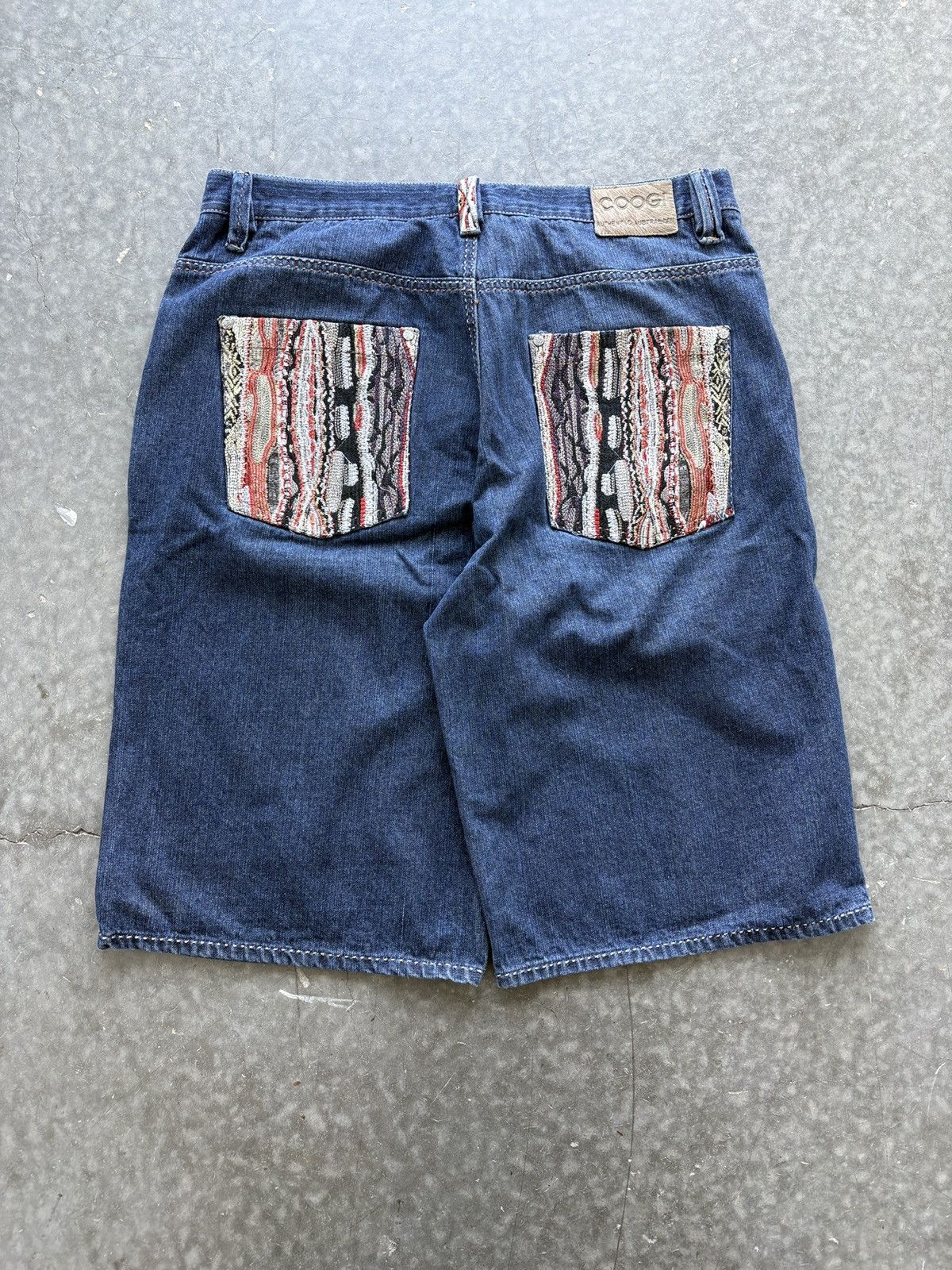 Coogi Vintage Y2K Coogi Baggy Embroidered Jean Shorts Size US 40 / EU 56 - 1 Thumbnail