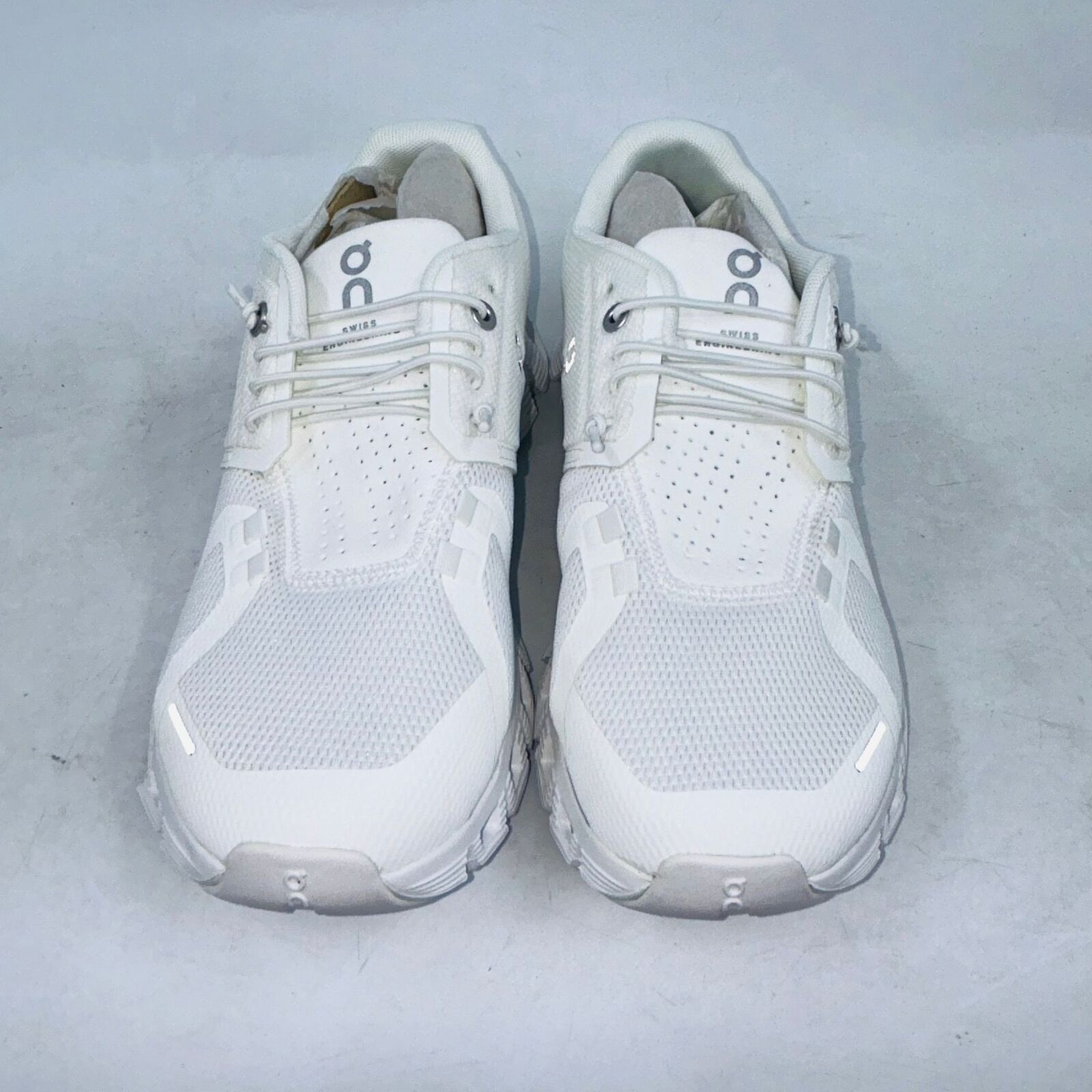 Cloud Kicker CLOUD 5 WOMENS UNDYEDWHITE LIGHTWEIGHT RUNNING SHOE SIZE 10B Size US 10 / IT 40 - 2 Thumbnail